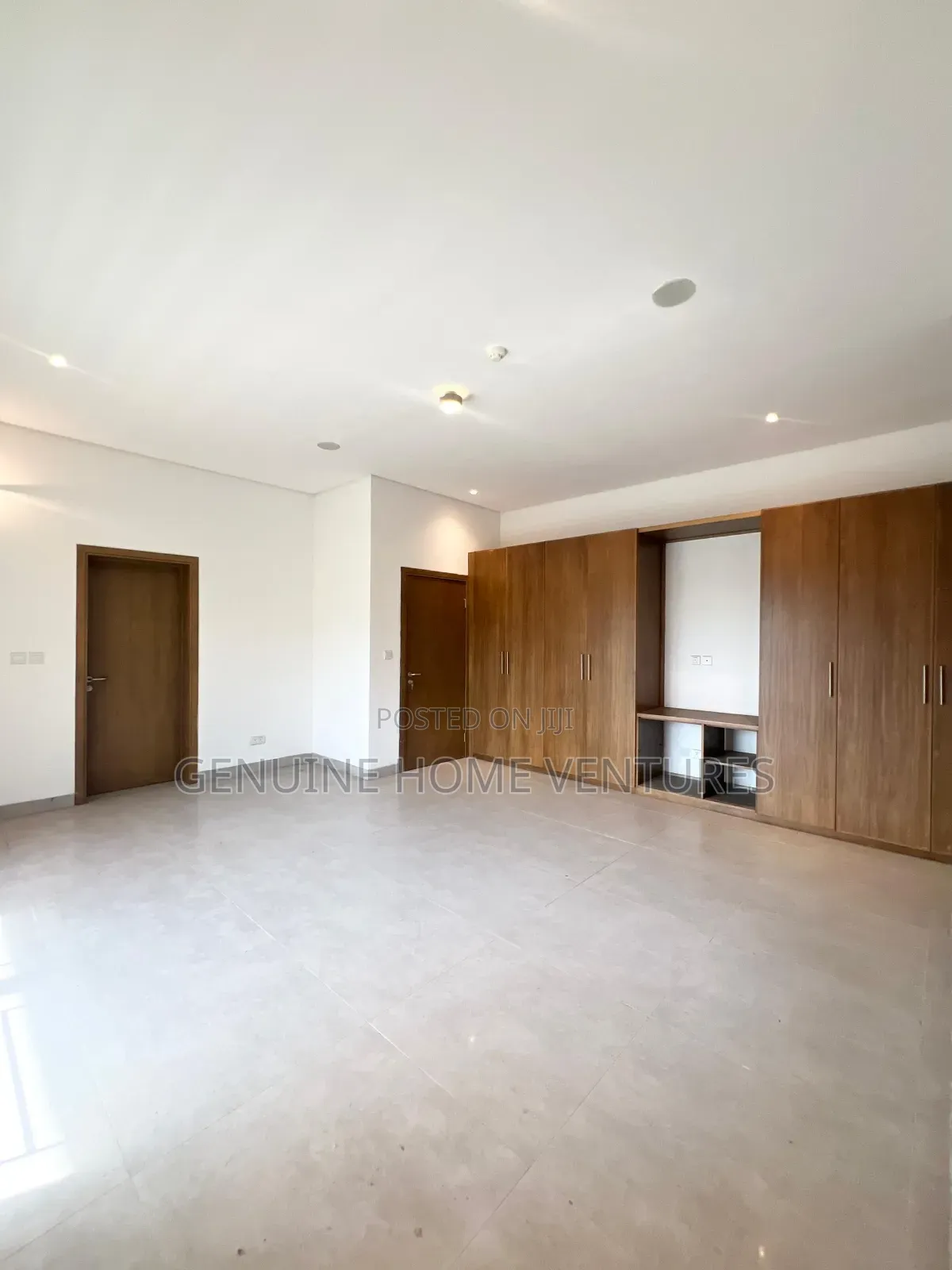 20bdrm Duplex in Lekki Phase 1 for sale