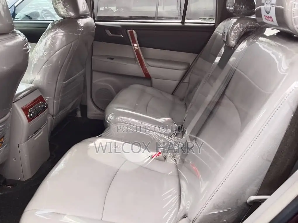 Toyota Highlander Limited 2012 Red