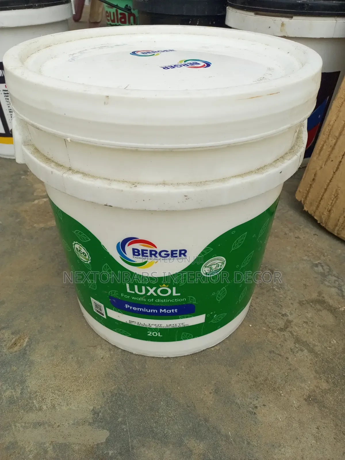 Berger Luxol Satin Paint