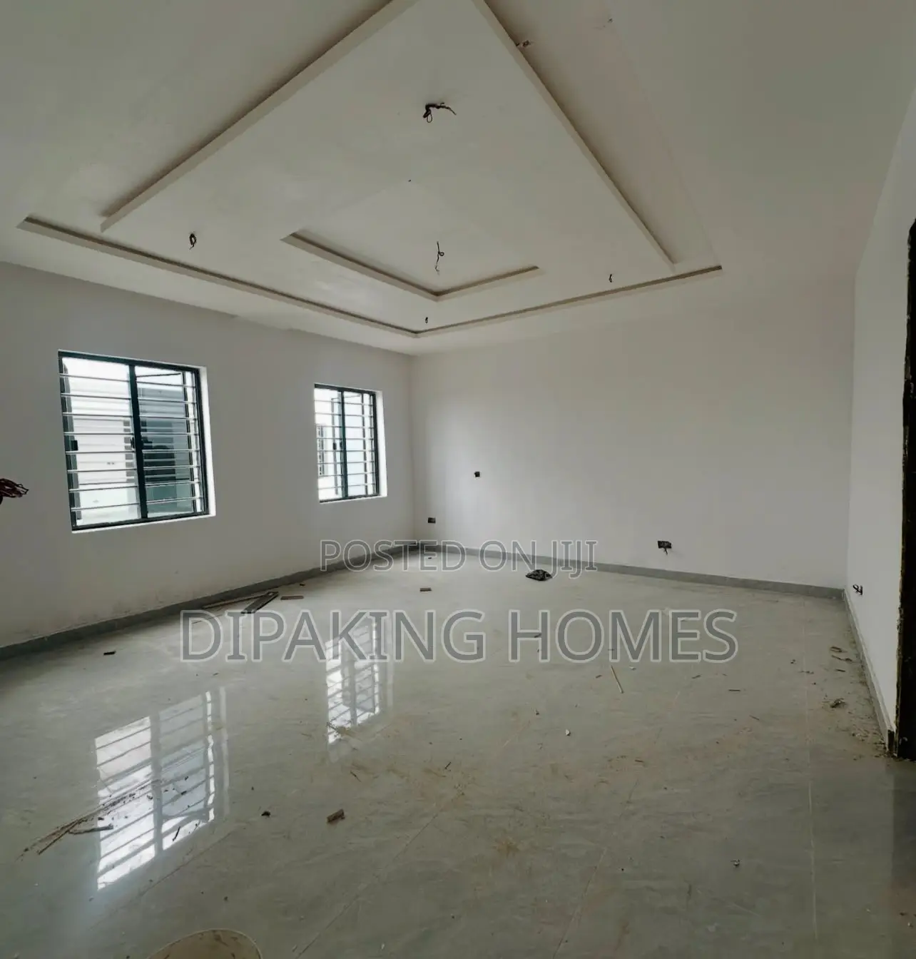 4bdrm Duplex in Anthony Village for sale