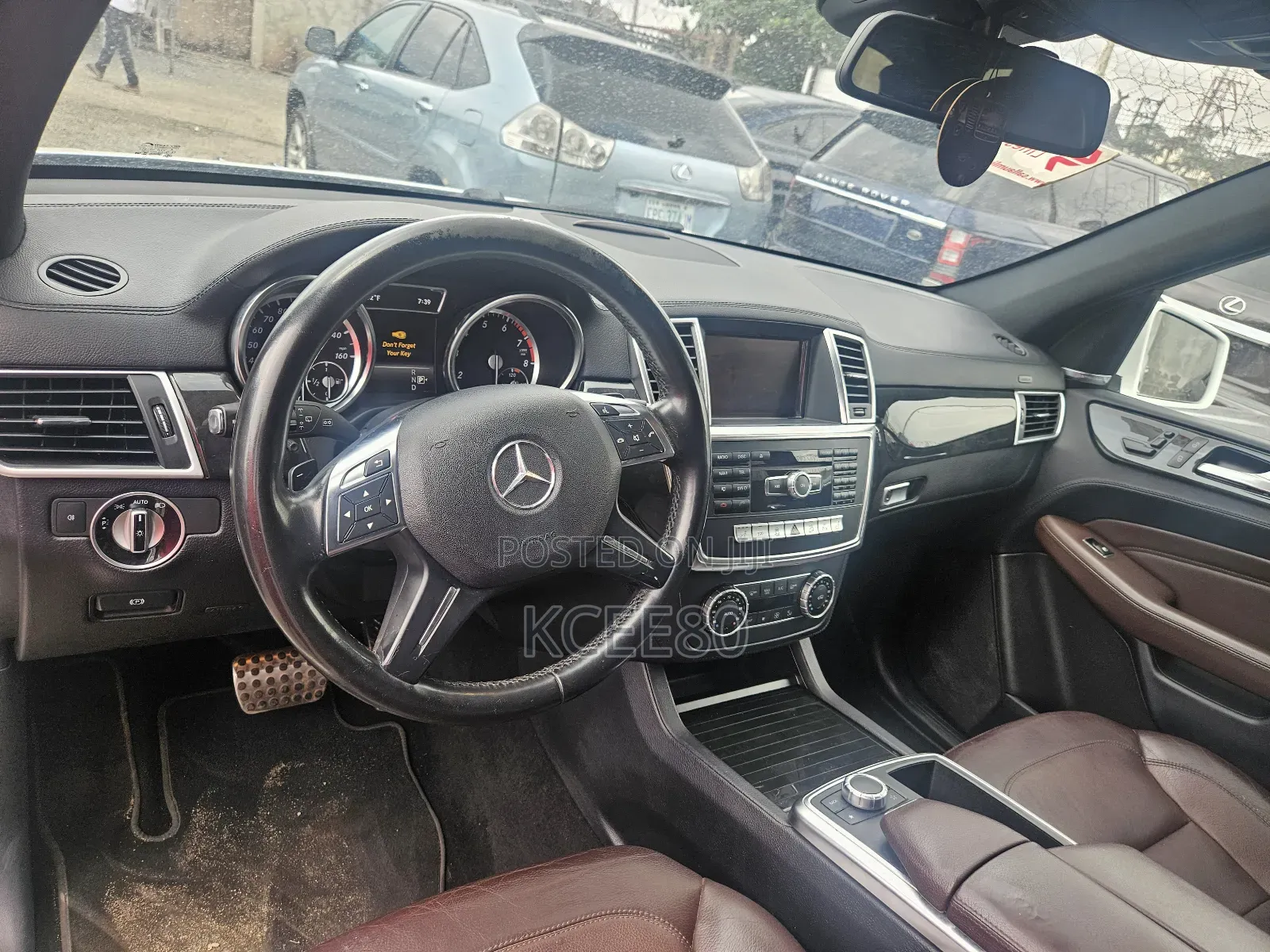 Mercedes-Benz M Class ML350 4dr SUV (3.5L 6cyl 7A) 2015 White