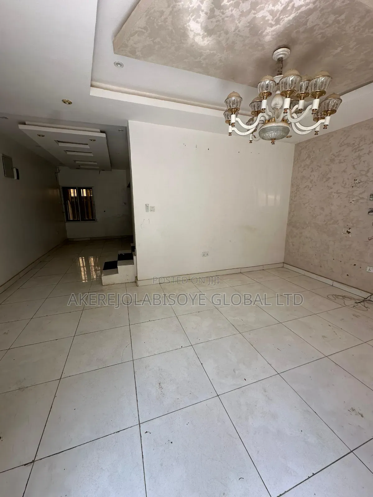 4bdrm Duplex in Jahi Gilmore for rent