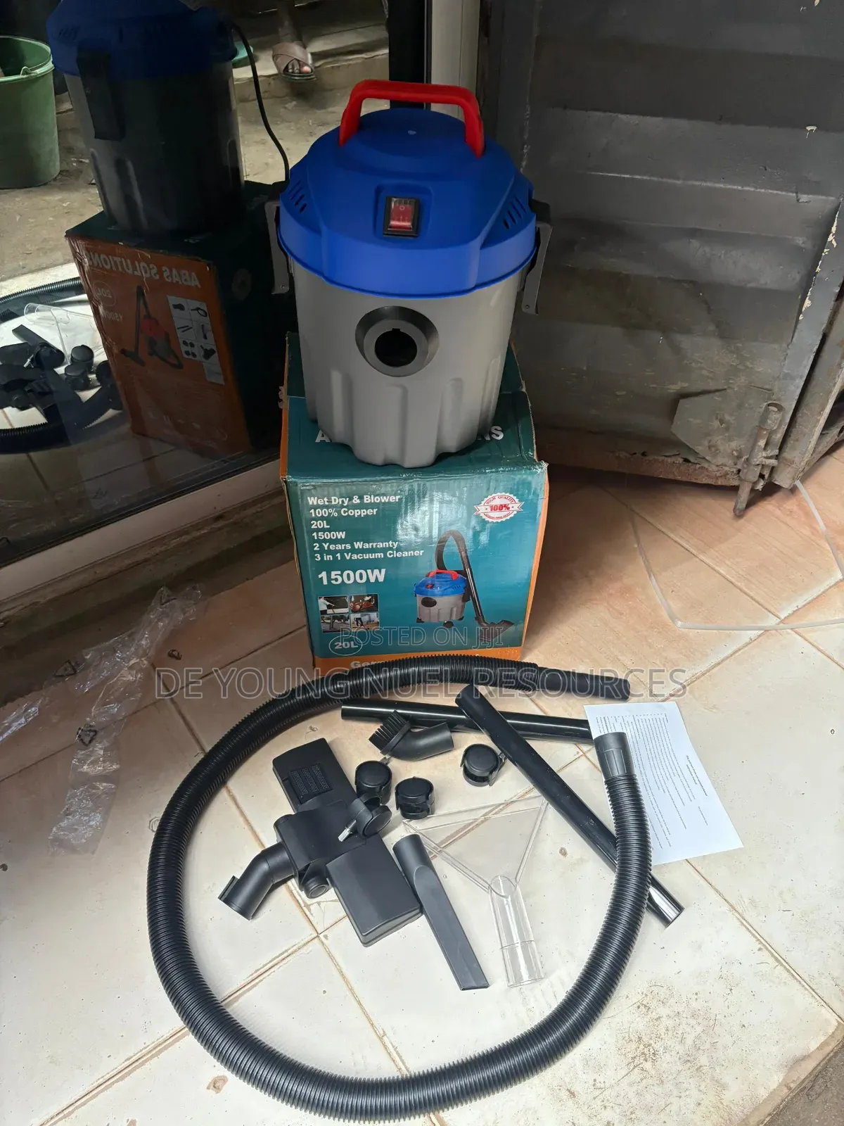 Active Wet and Dry Vacuum Cleaner
