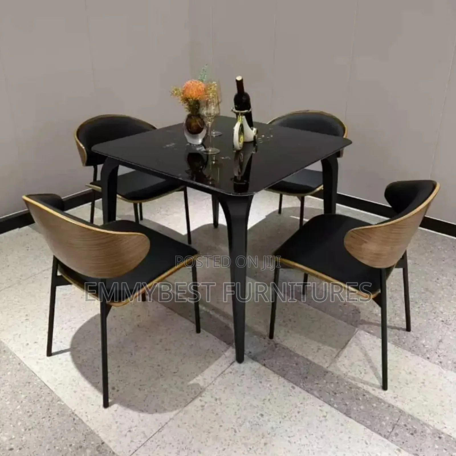 Unifying Multi Purpose Dinning Set.