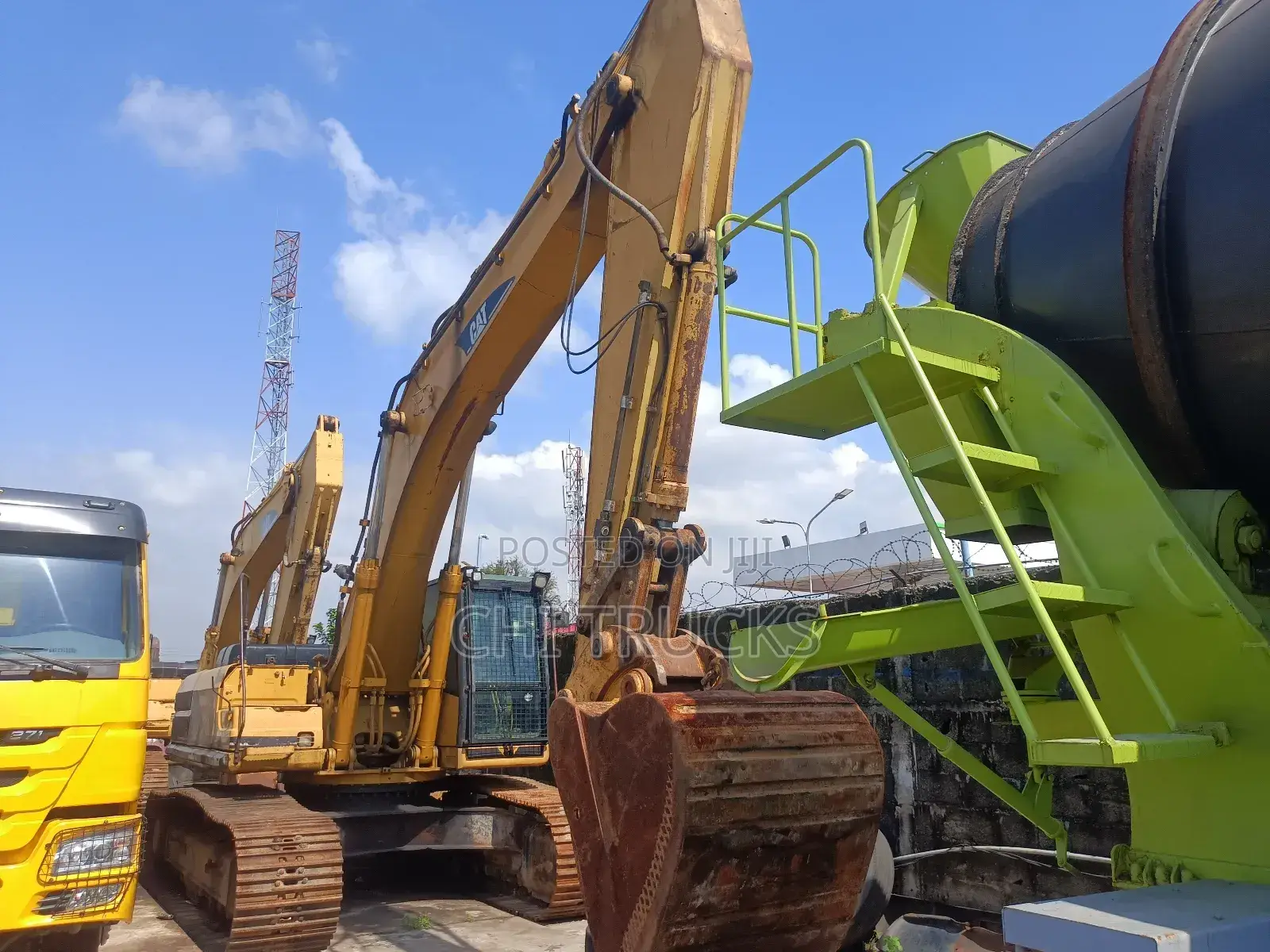 Caterpillar Excavator 330bl