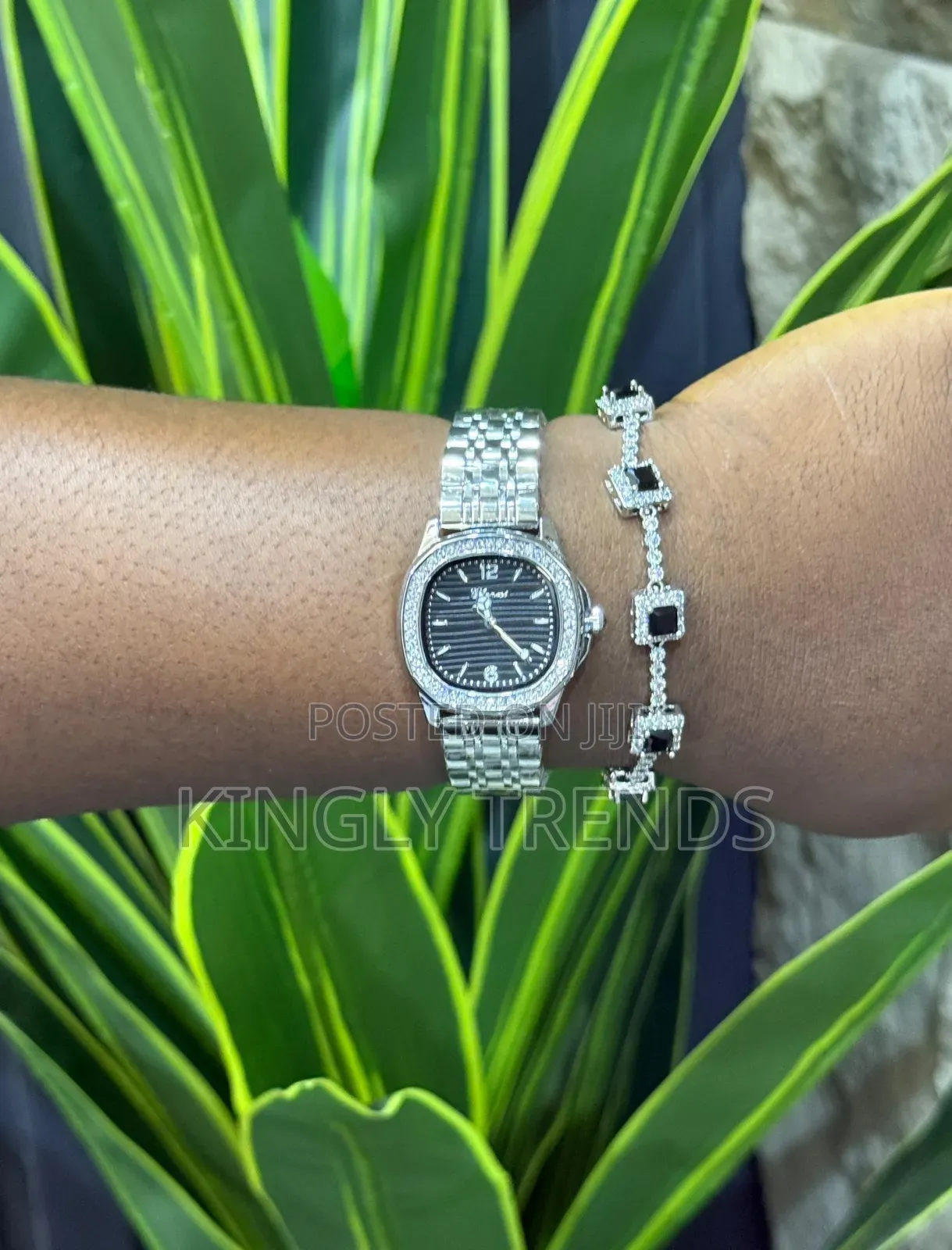High Quality Chenxi Female Wristwatch With Bracelet