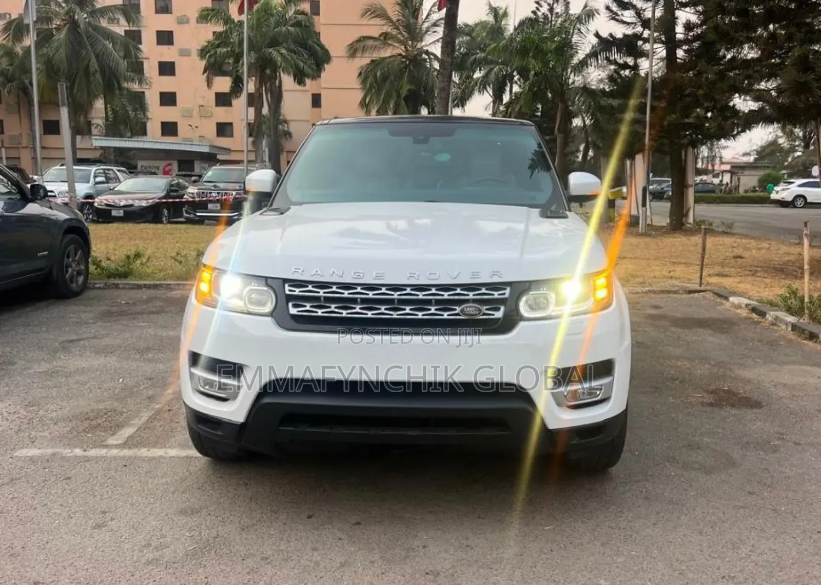 Land Rover Range Rover 3.0L Supercharged HSE 2016 White