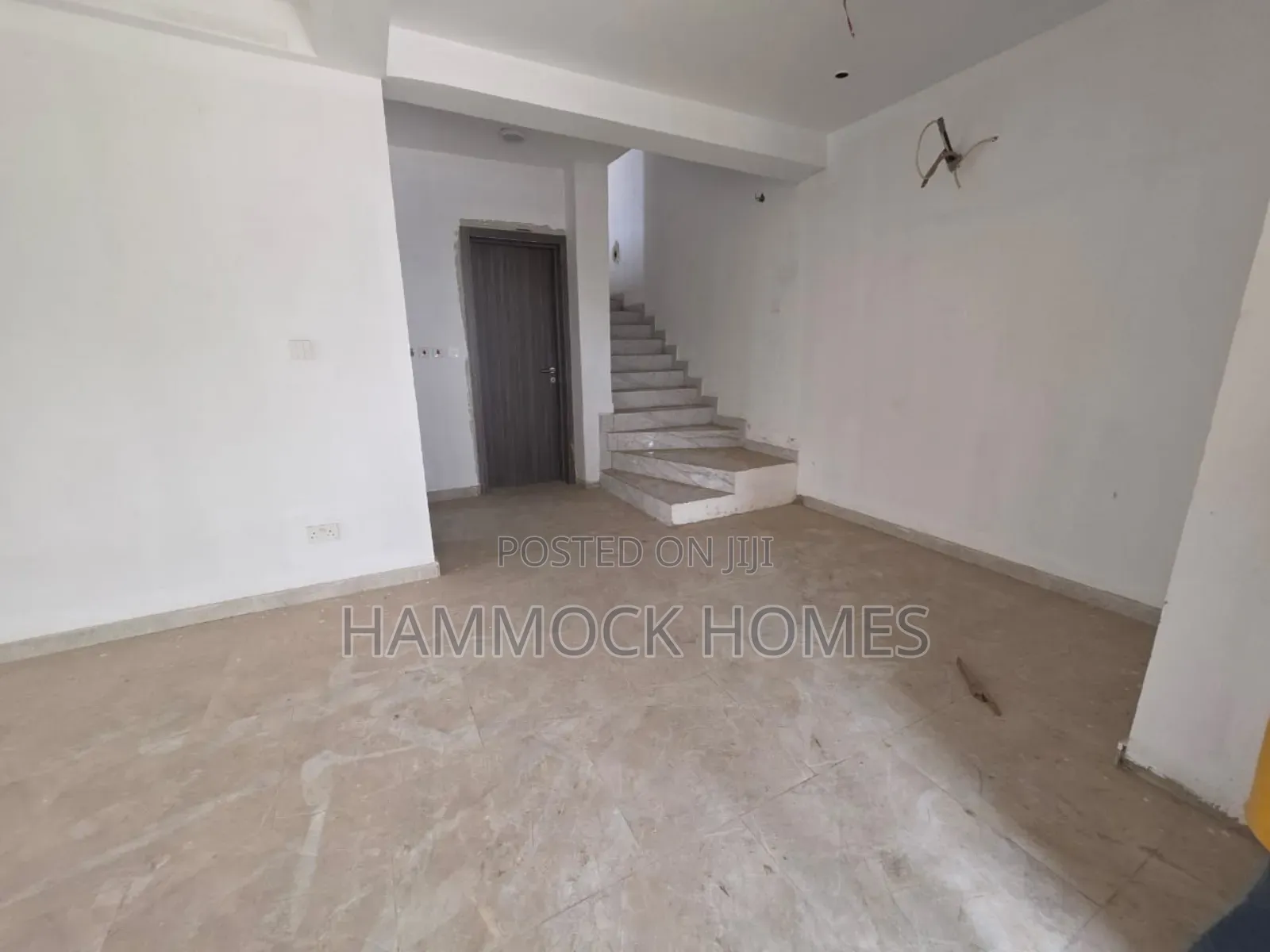 4bdrm Duplex in Greenland Estate, Jericho for rent