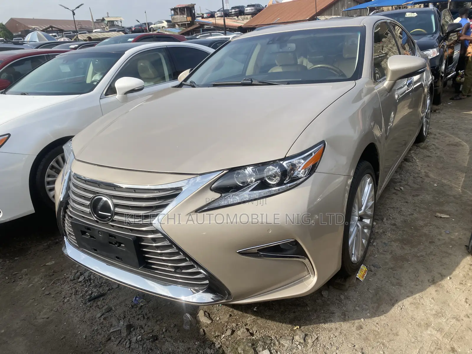 Lexus ES 350 FWD 2014 Gold