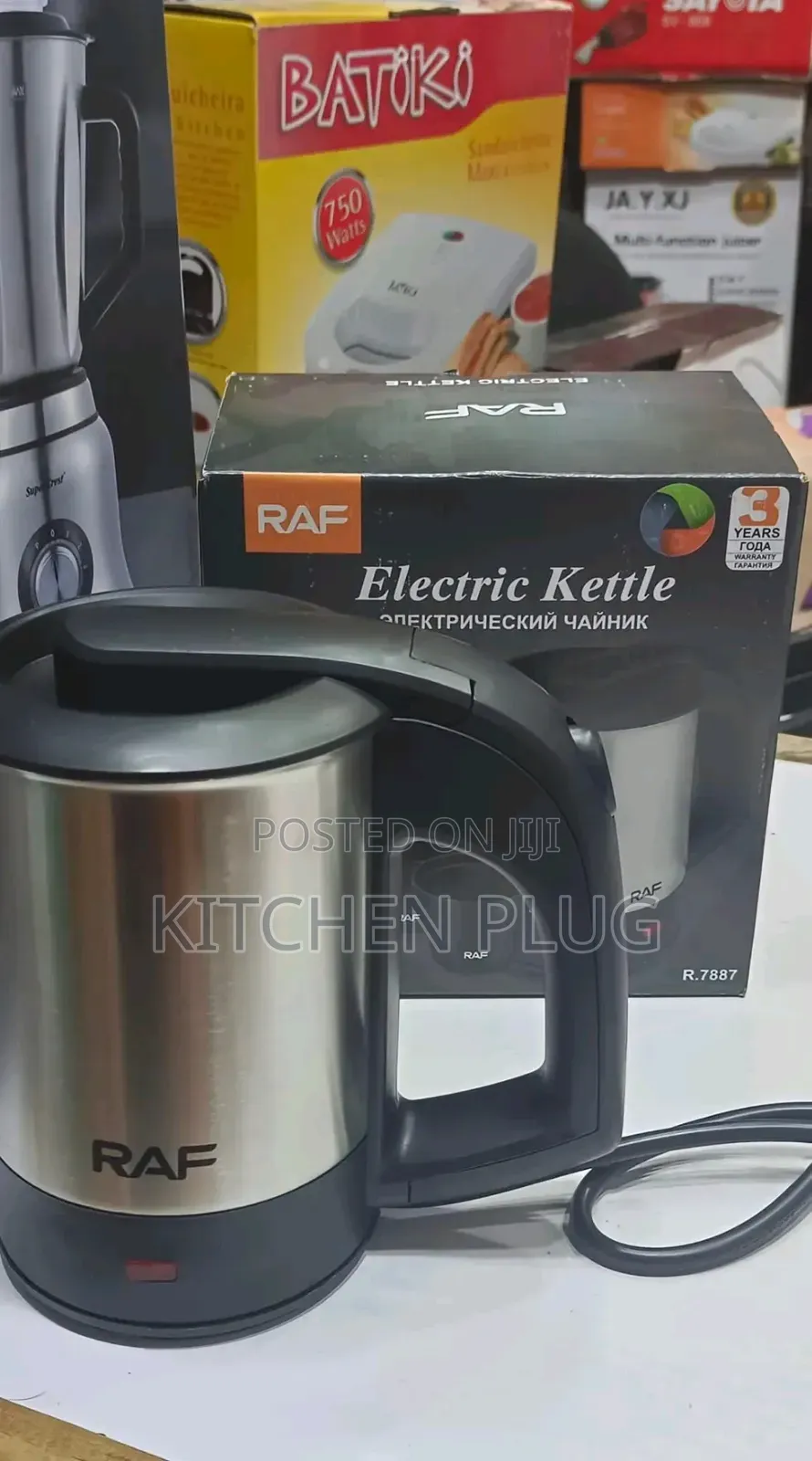 Raf Jug Kettle With Cups
