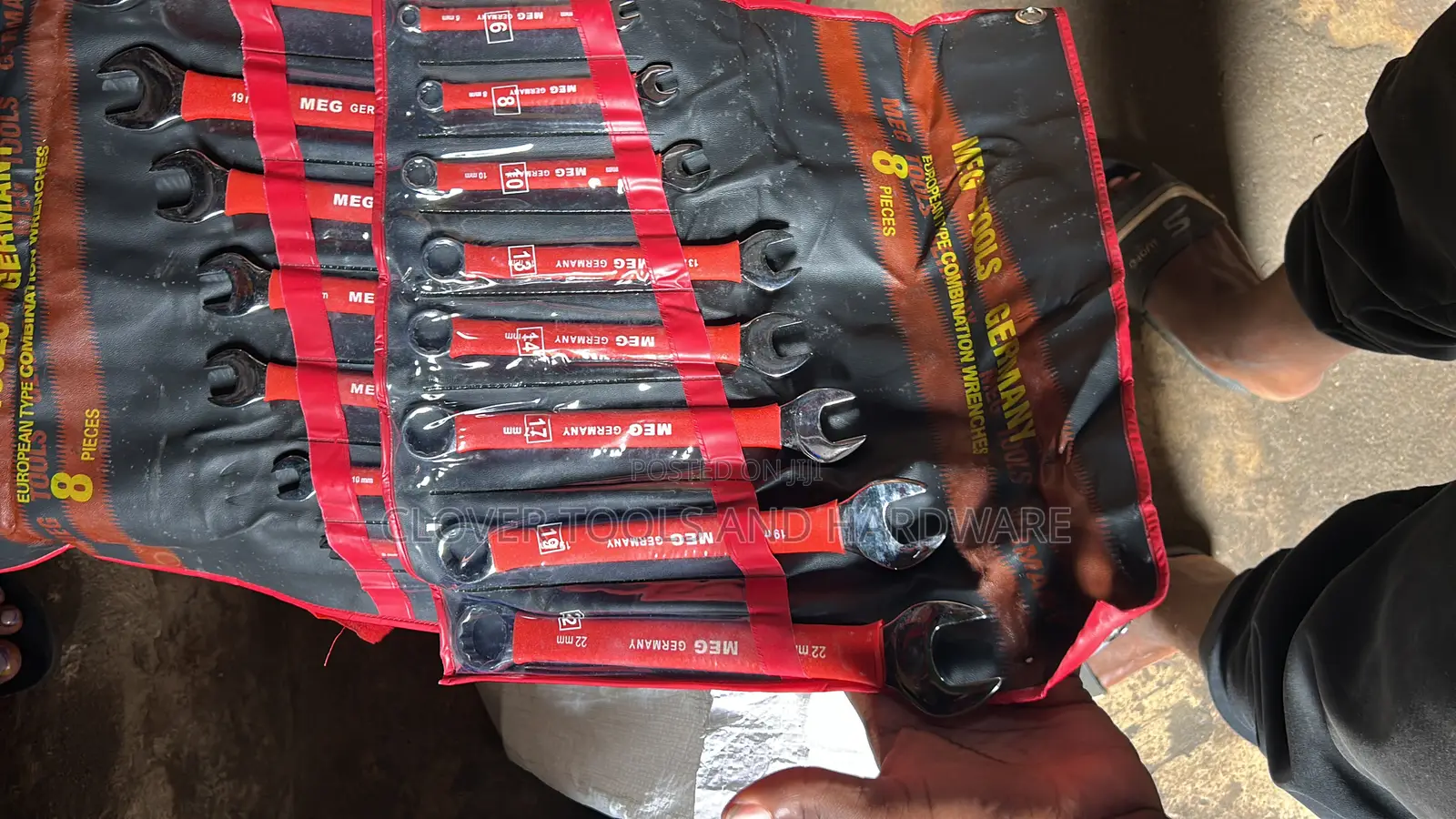 Meg 8-Piece Combination Insulated Spanner Set 6-22mm