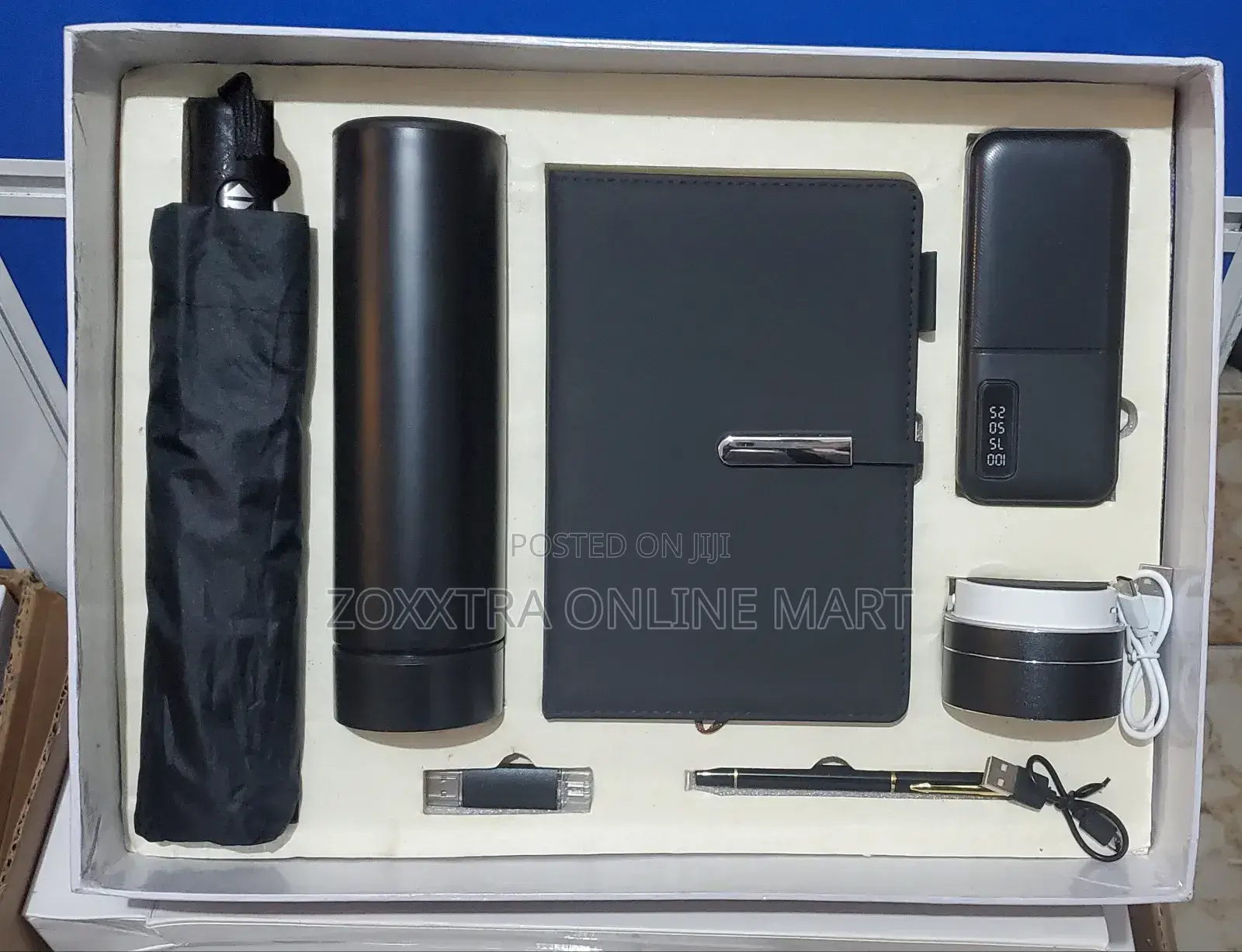 7-in-1 Corporate Gift Pack – Premium Executive Gift Set
