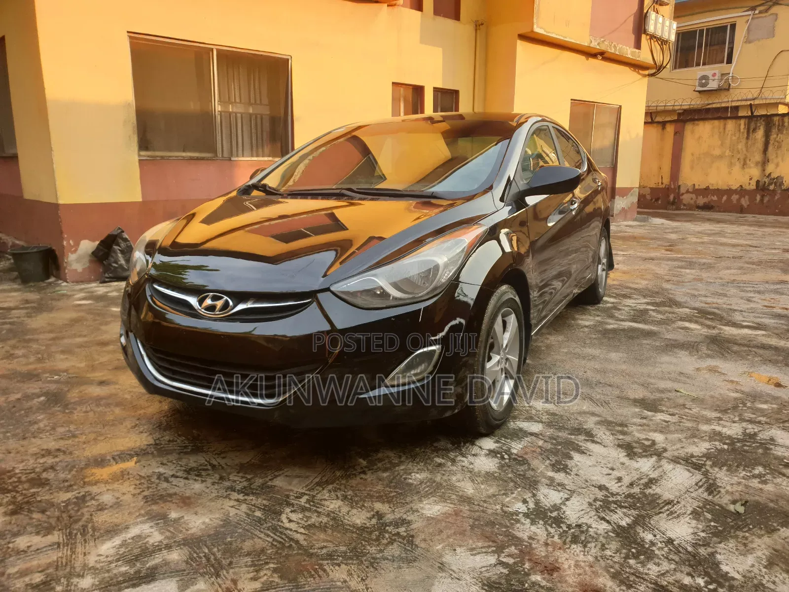 Hyundai Elantra GLS Sedan FWD (1.8L 4cyl 6A) 2013 Black