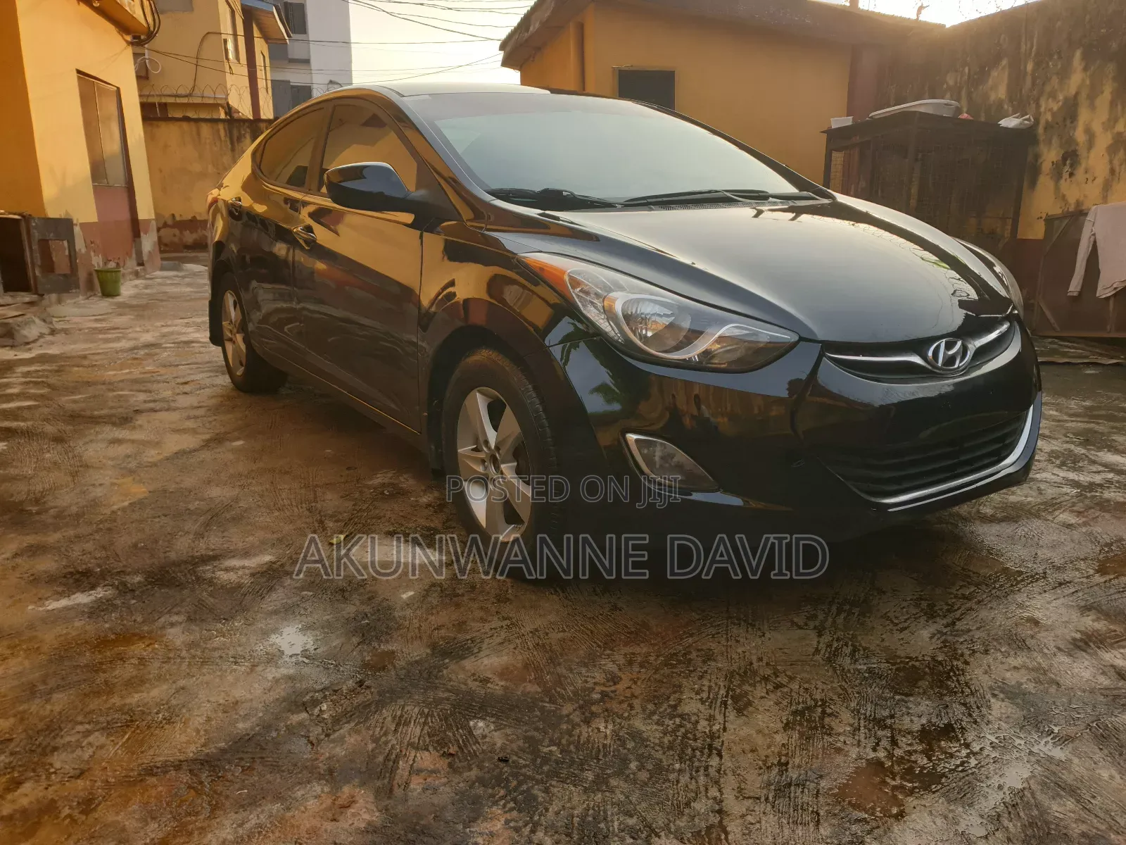 Hyundai Elantra GLS Sedan FWD (1.8L 4cyl 6A) 2013 Black