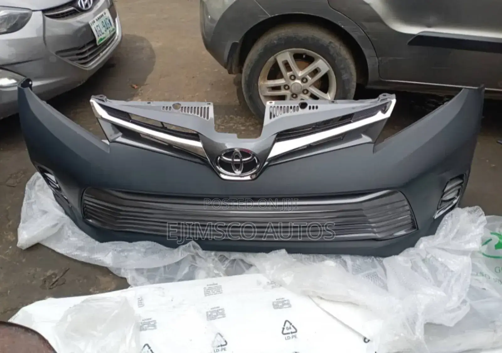 Complete Front Bumper and Accessories Seinna 2018 Model