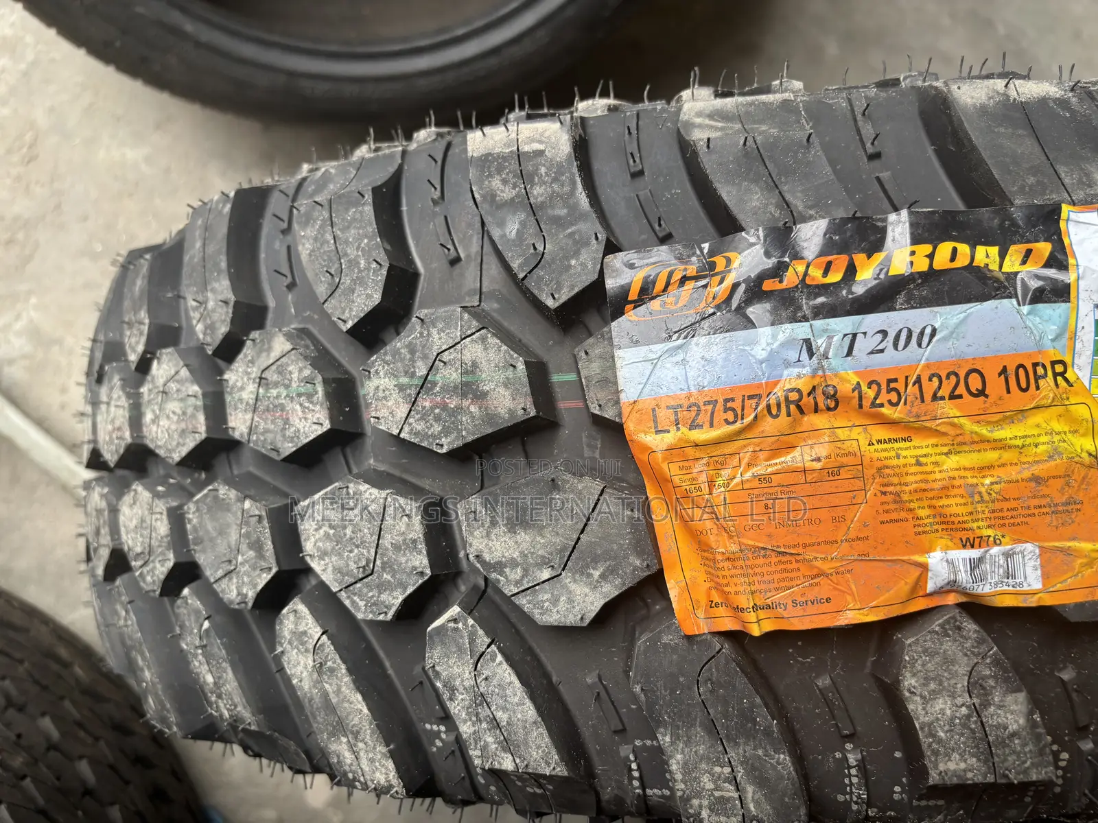 Brand New 275/70/18 Joyroad Tyre for Light Trucks Cars