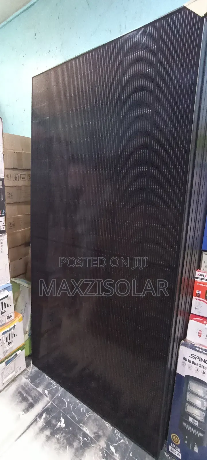 625watts Monocrystalline Bifacial Jinko Panels