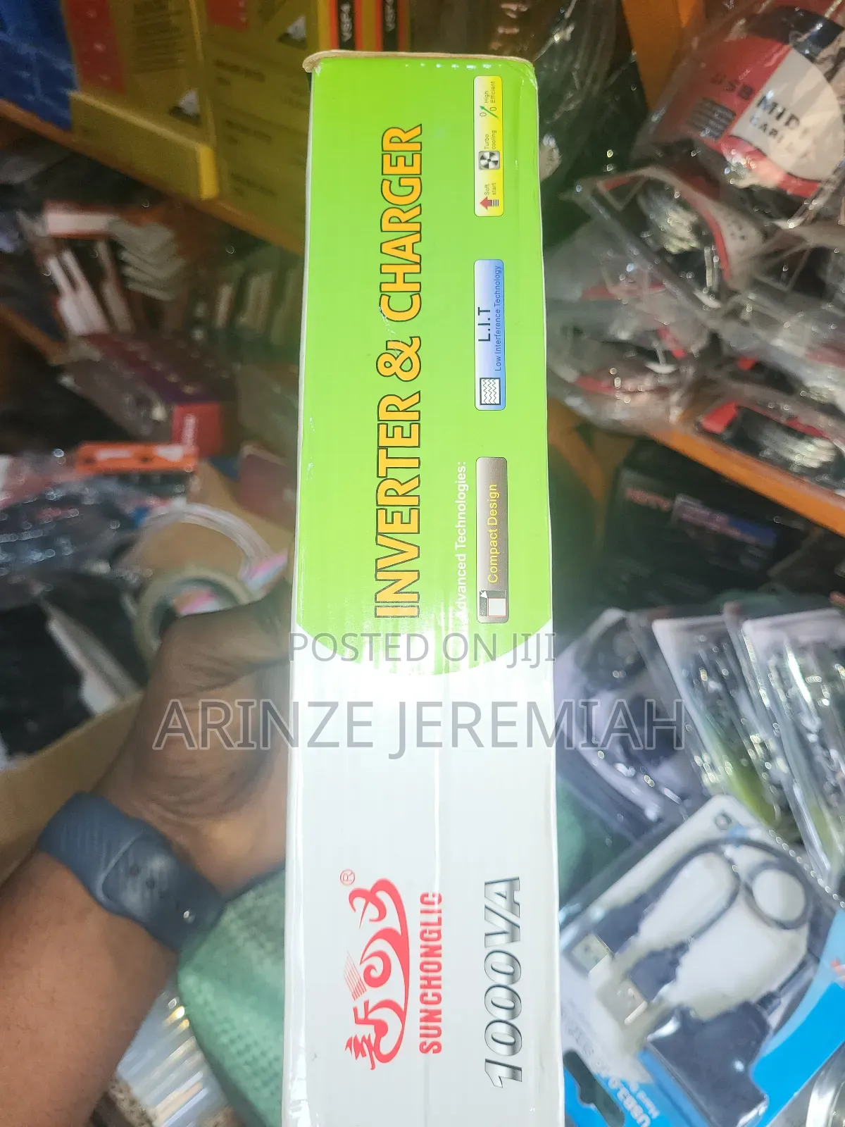 Solar Inverter and Charger