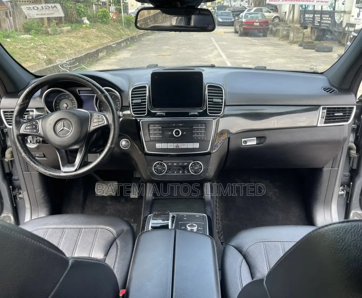 Mercedes-Benz GLE-Class GLE 350 2018 Gray