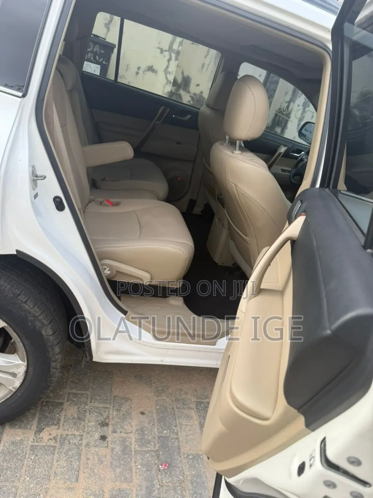 Toyota Highlander Limited 3.5l 4WD 2013 White