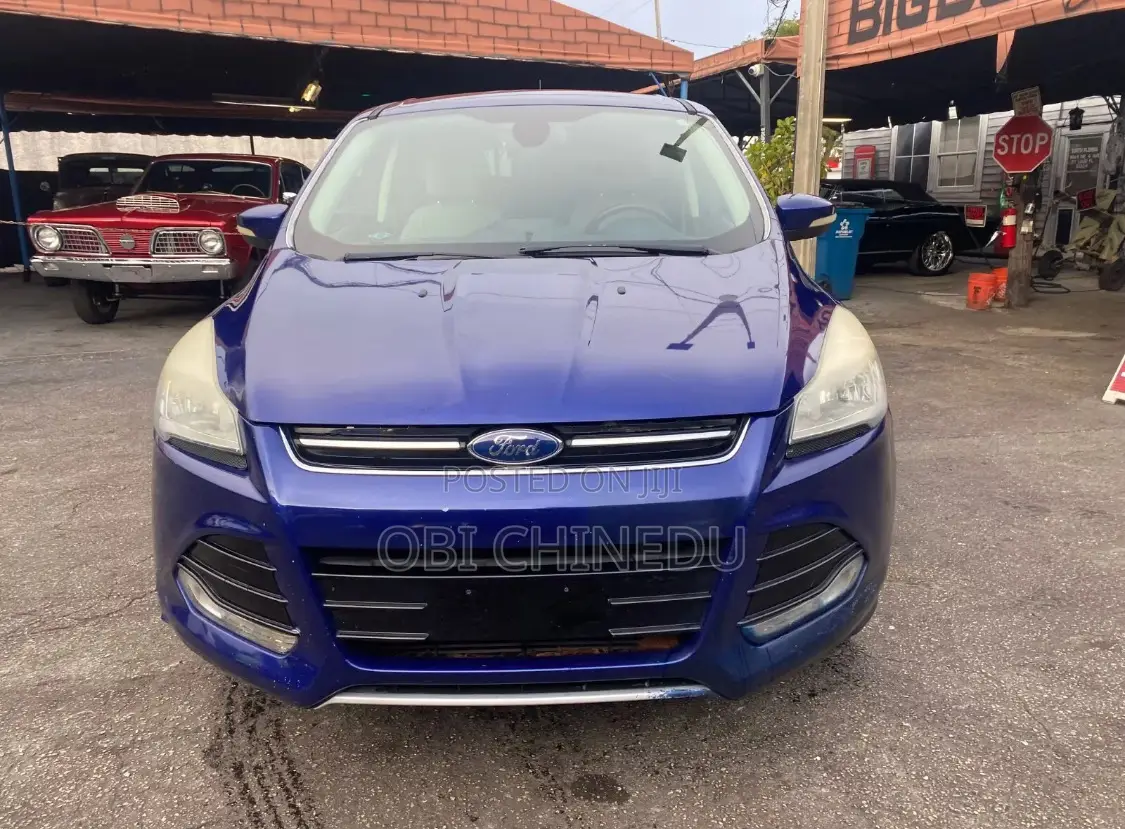 Clean Ford Escape 2013. December 2025 Entry Buy and Drive
