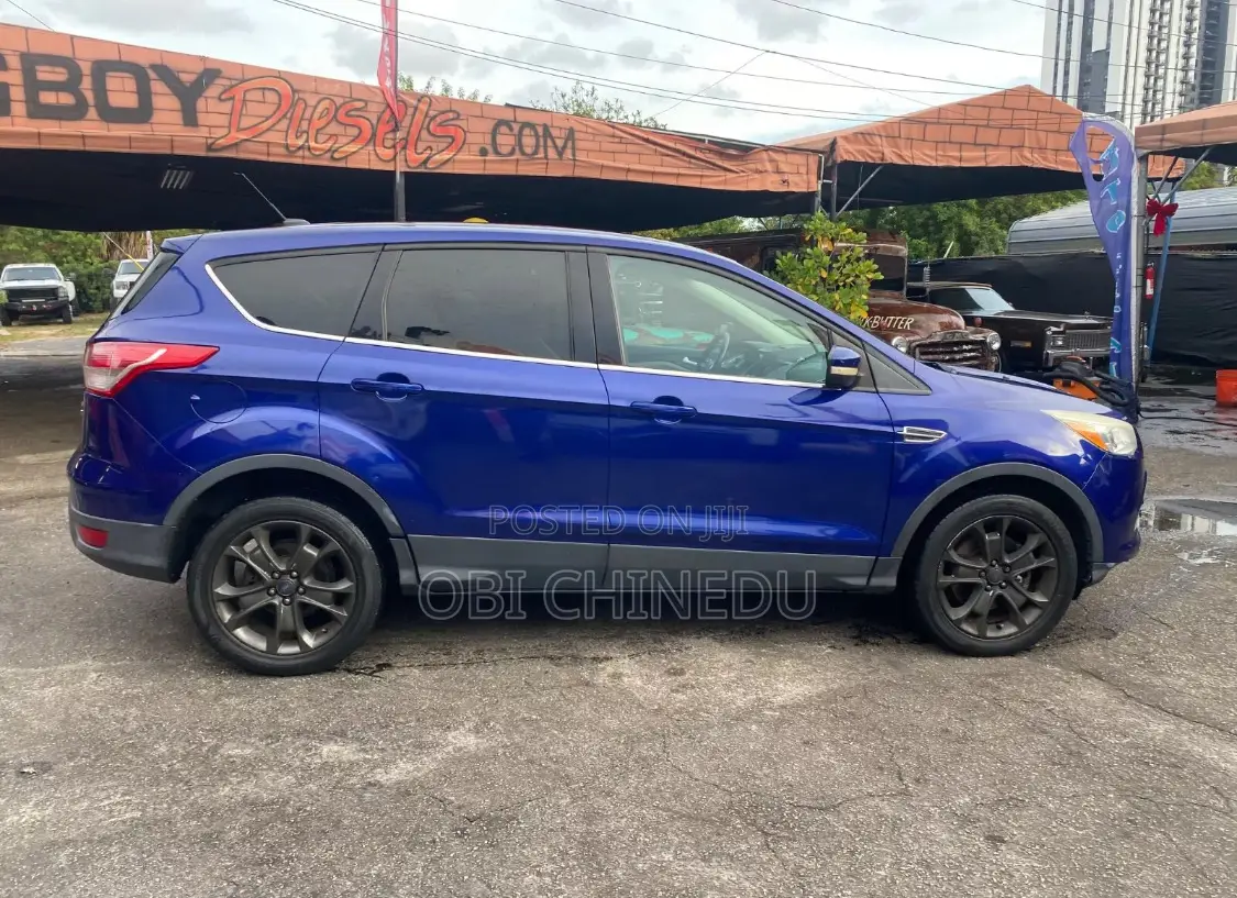 Clean Ford Escape 2013. December 2025 Entry Buy and Drive