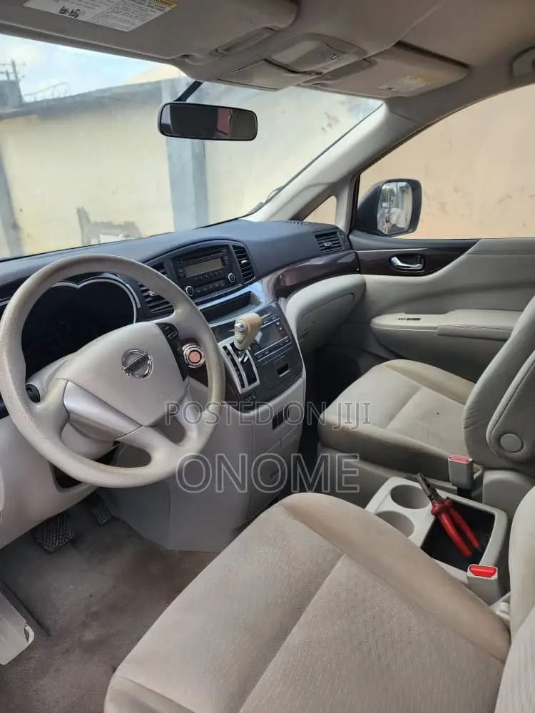 Nissan Quest S 2013 Gray