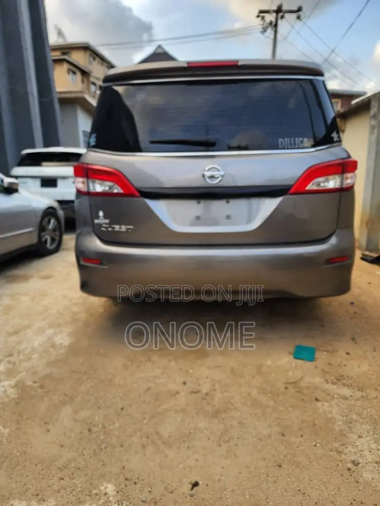 Nissan Quest S 2013 Gray