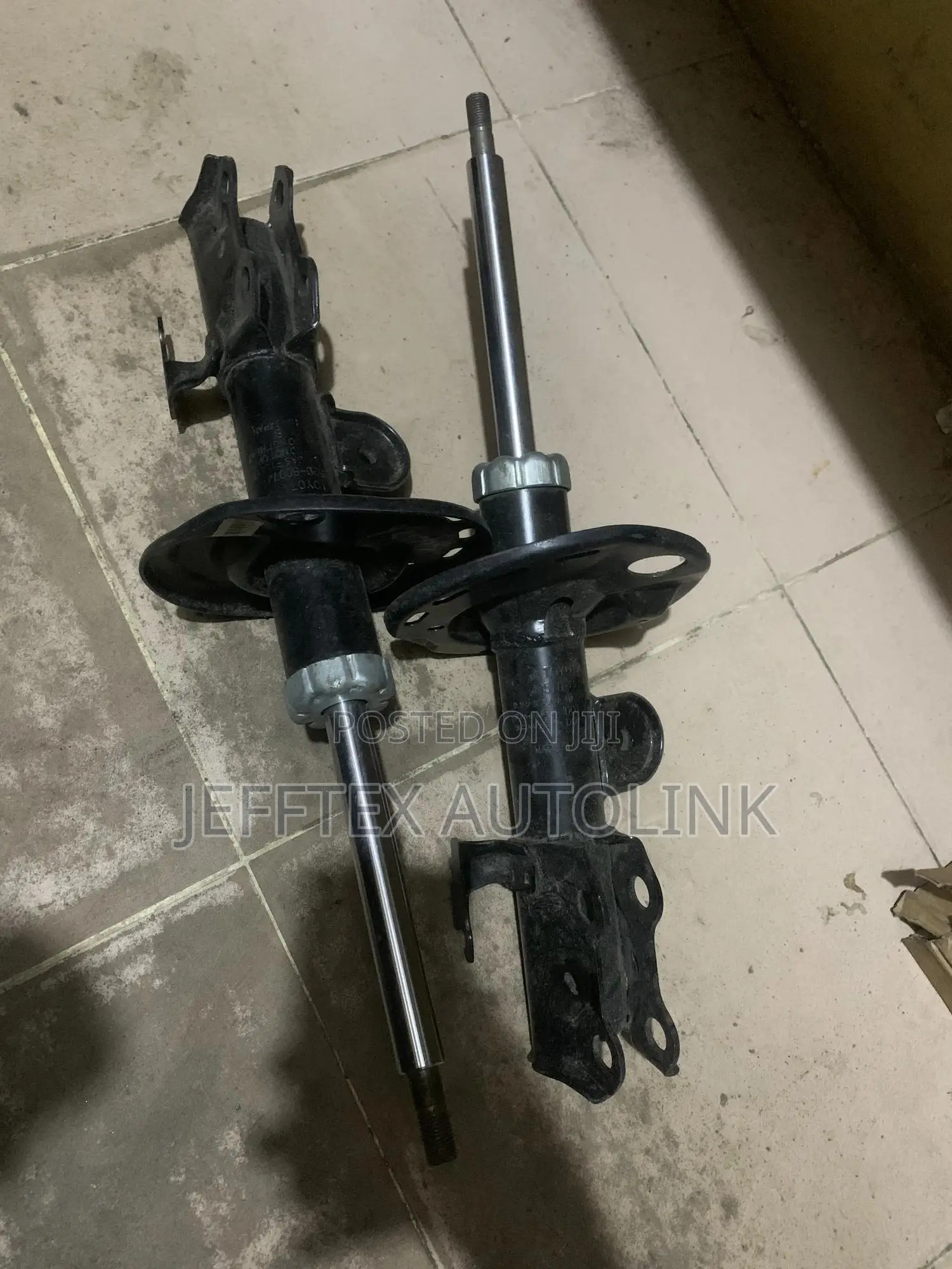 Shock Absorber for Corolla 2005-2010