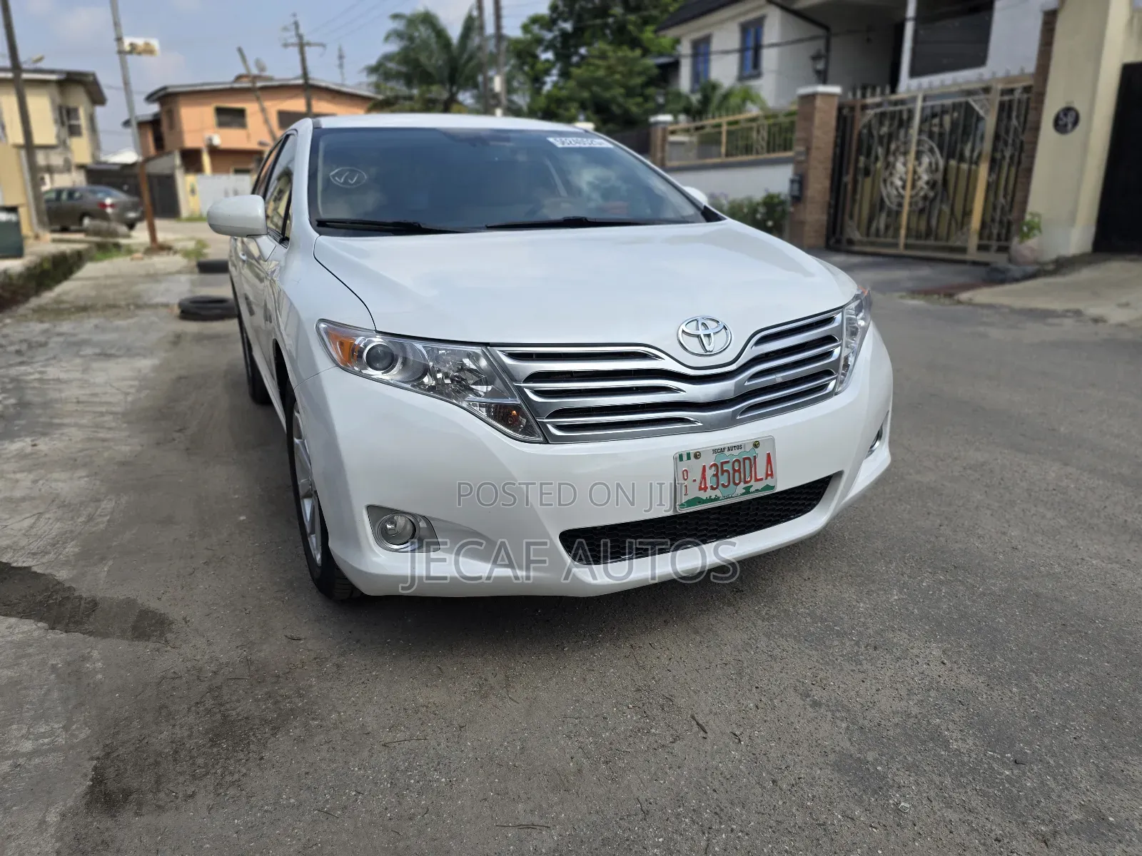 Toyota Venza AWD 2010 White