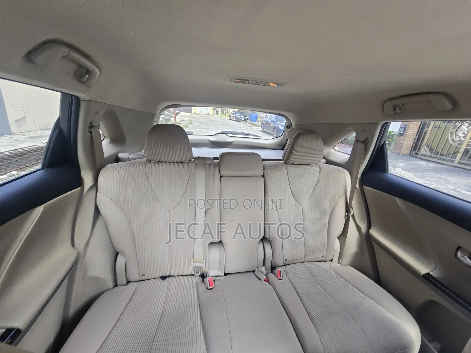 Toyota Venza AWD 2010 White