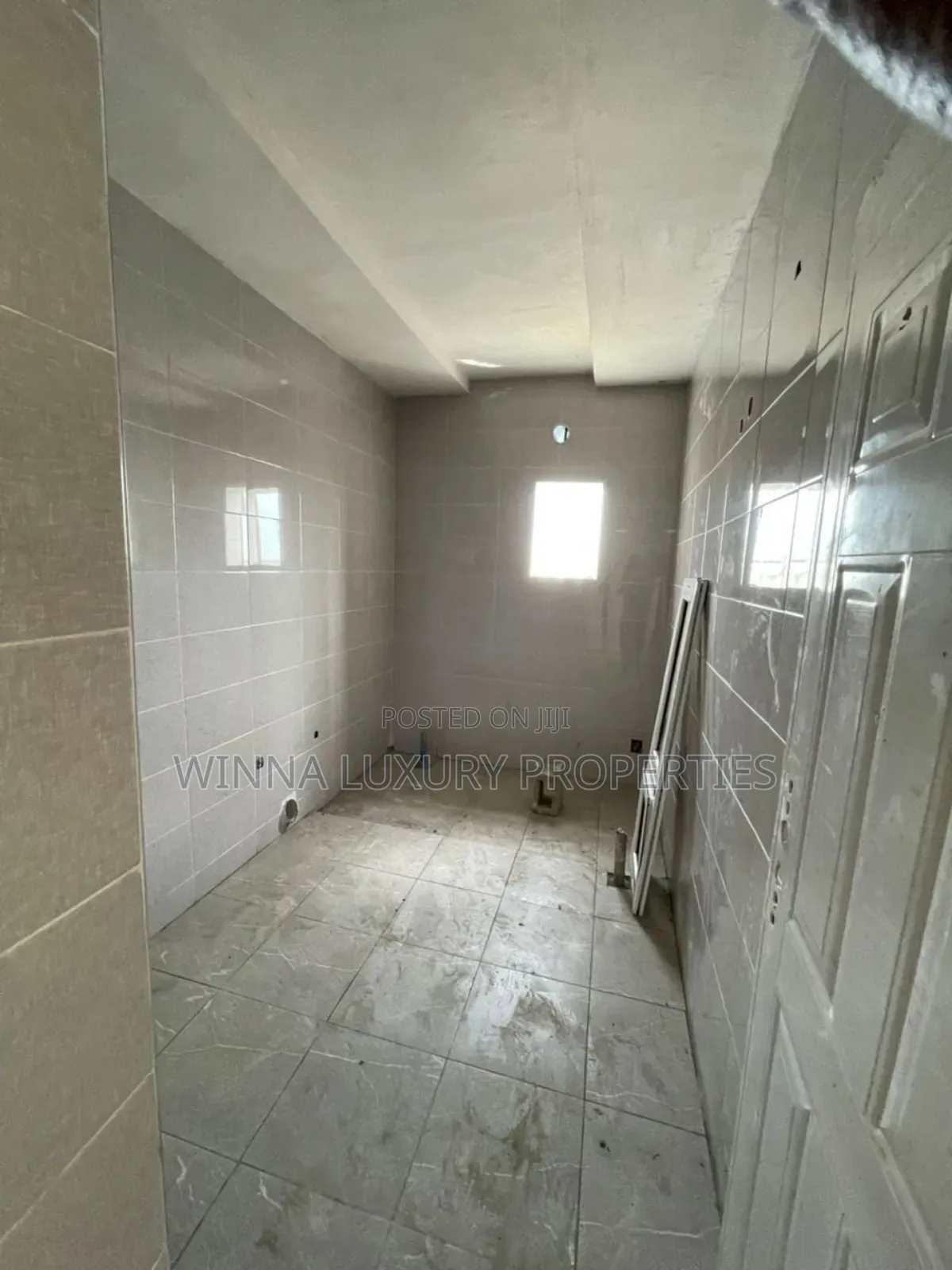 3bdrm Apartment in In An Estate By Game, Kaura for sale