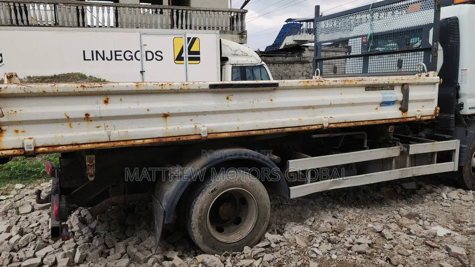 Super Clean Foreign Used Mitsubishi Fuso Tipper