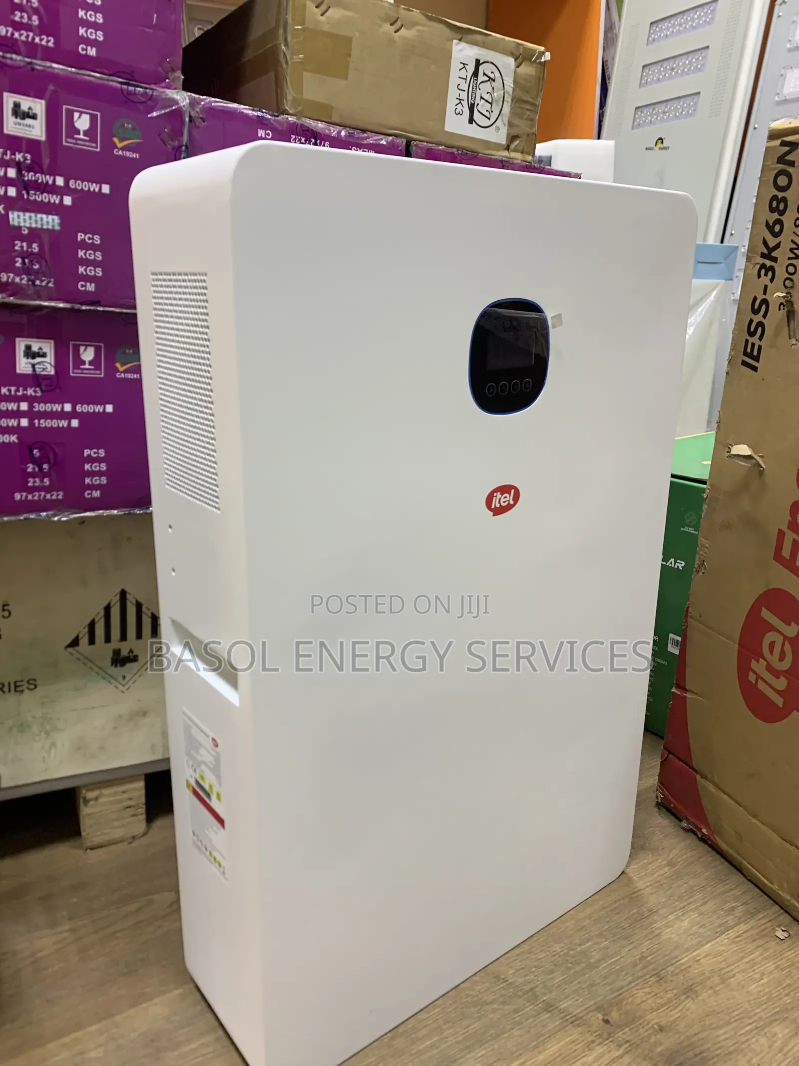 3600w/8000kwh Itel Solar Generator