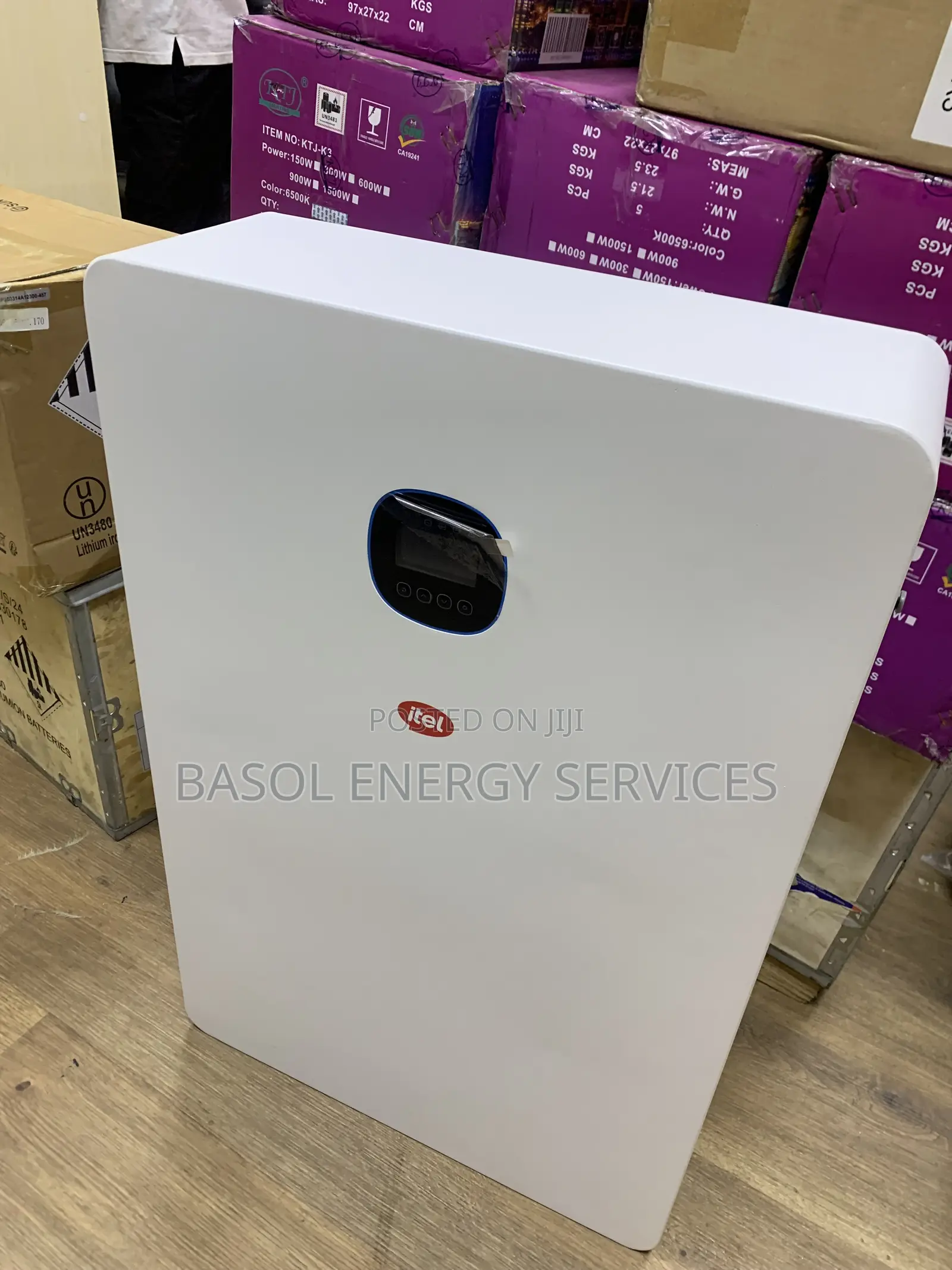 3600w/8000kwh Itel Solar Generator