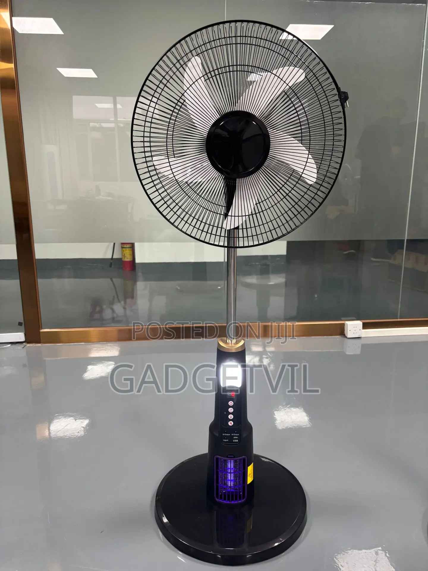 Ac/Dc Solar Powered Rechargeable 18-Inch Remote Control, Led Light Fan