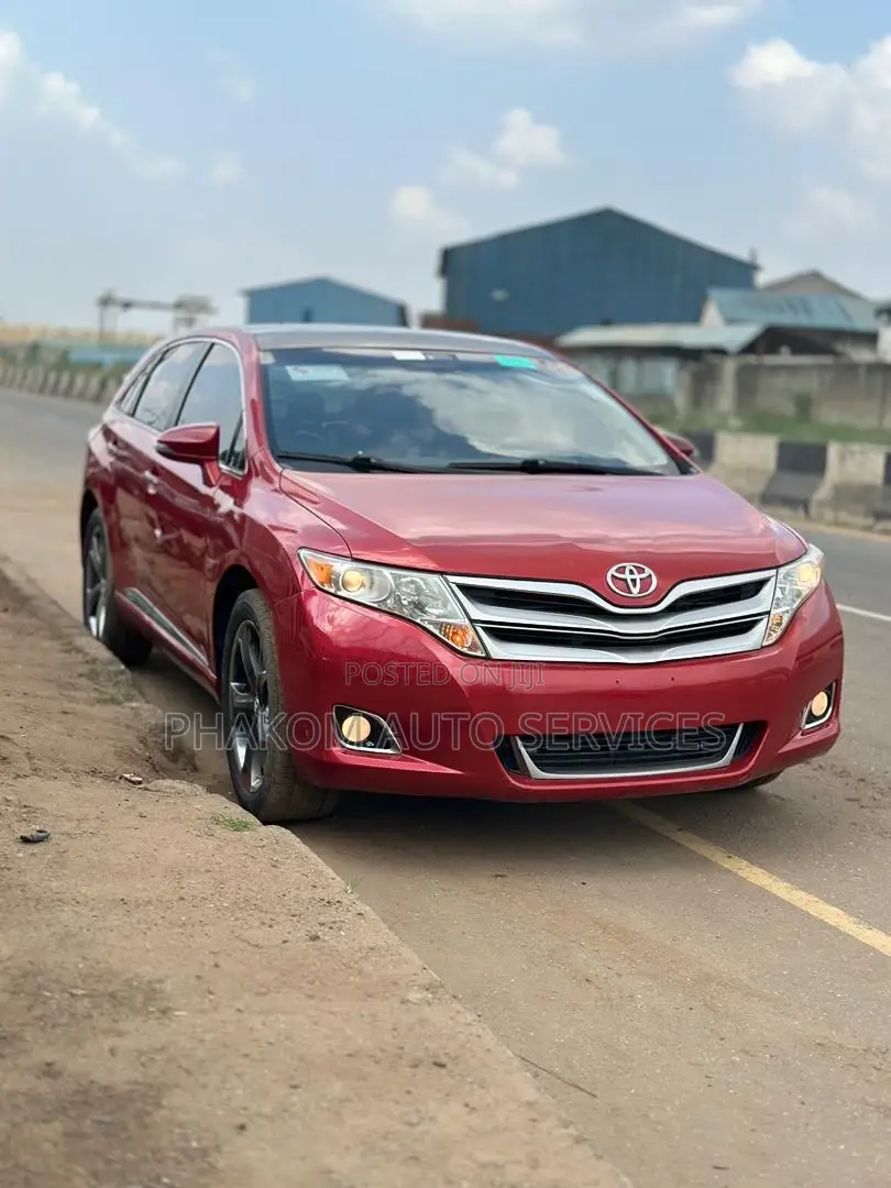 Toyota Venza XLE FWD V6 2013 Red