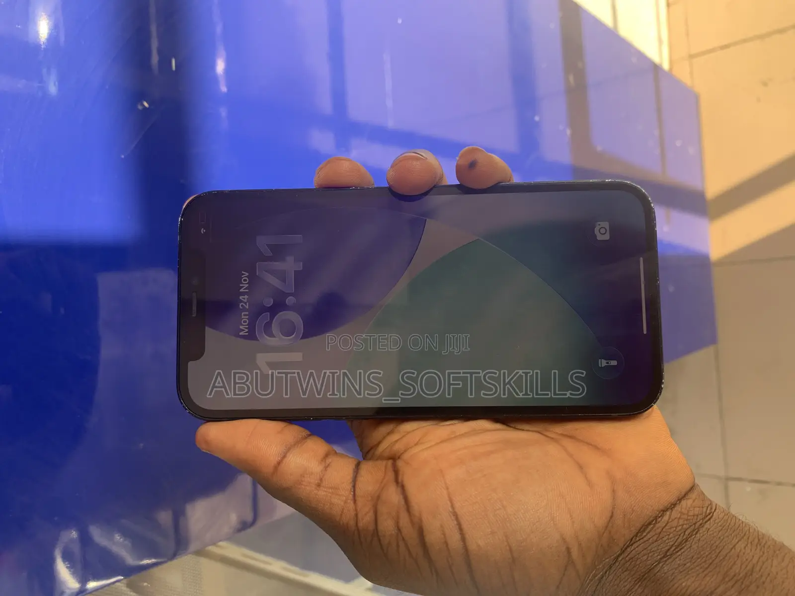 Apple iPhone 12 64 GB Blue