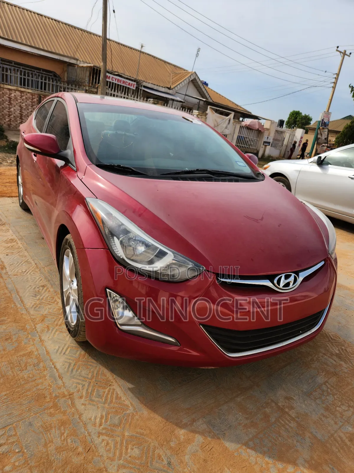 Hyundai Elantra Limited Sedan FWD (1.8L 4cyl 6A) 2016 Red