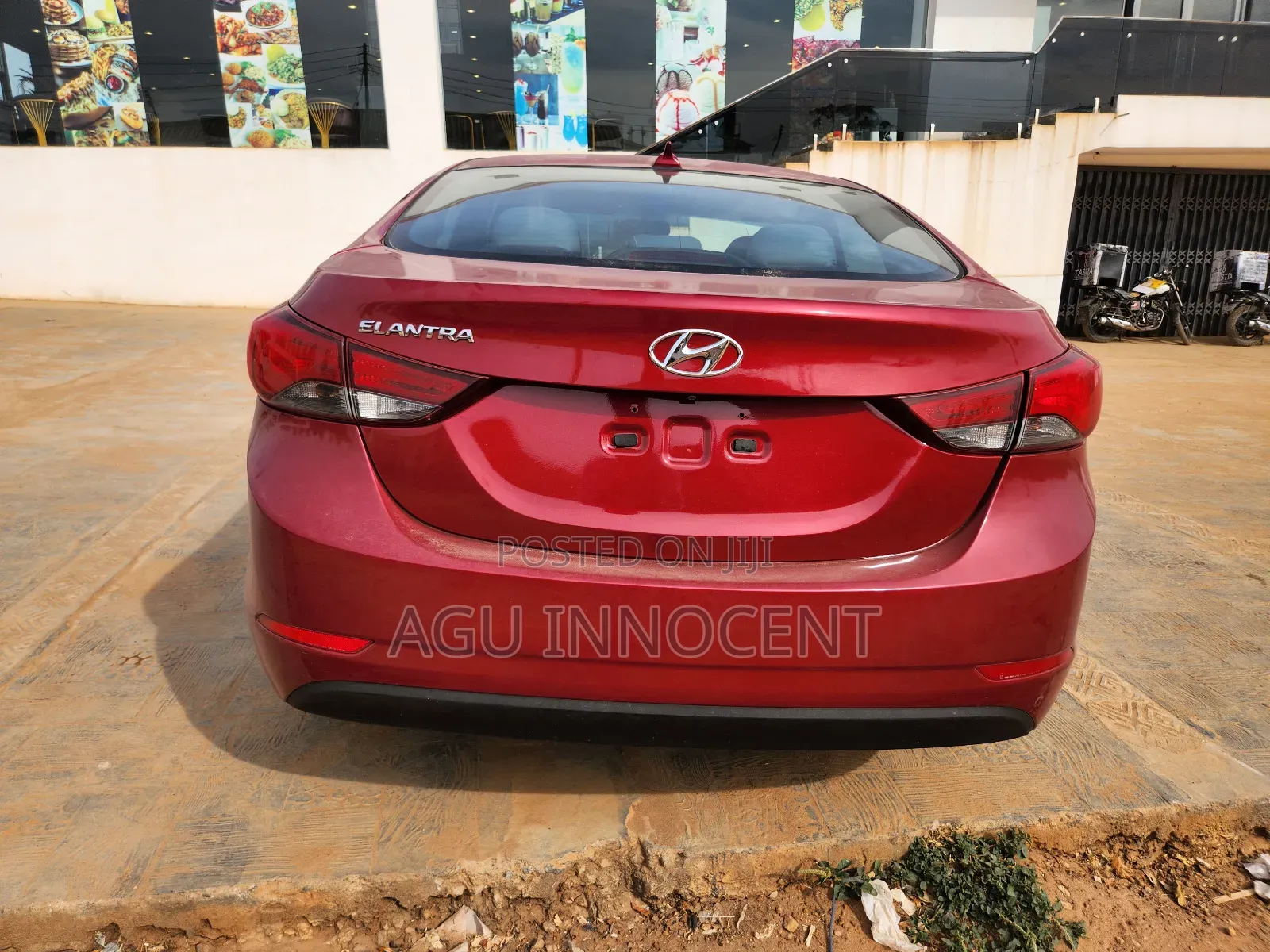 Hyundai Elantra Limited Sedan FWD (1.8L 4cyl 6A) 2016 Red