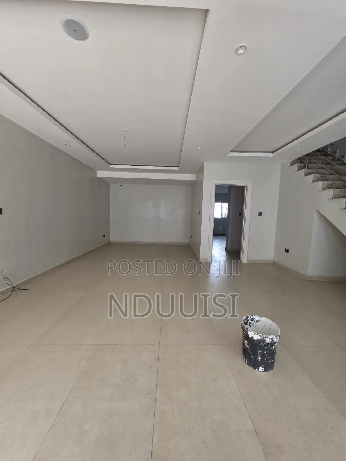 4bdrm Duplex in Utako for sale