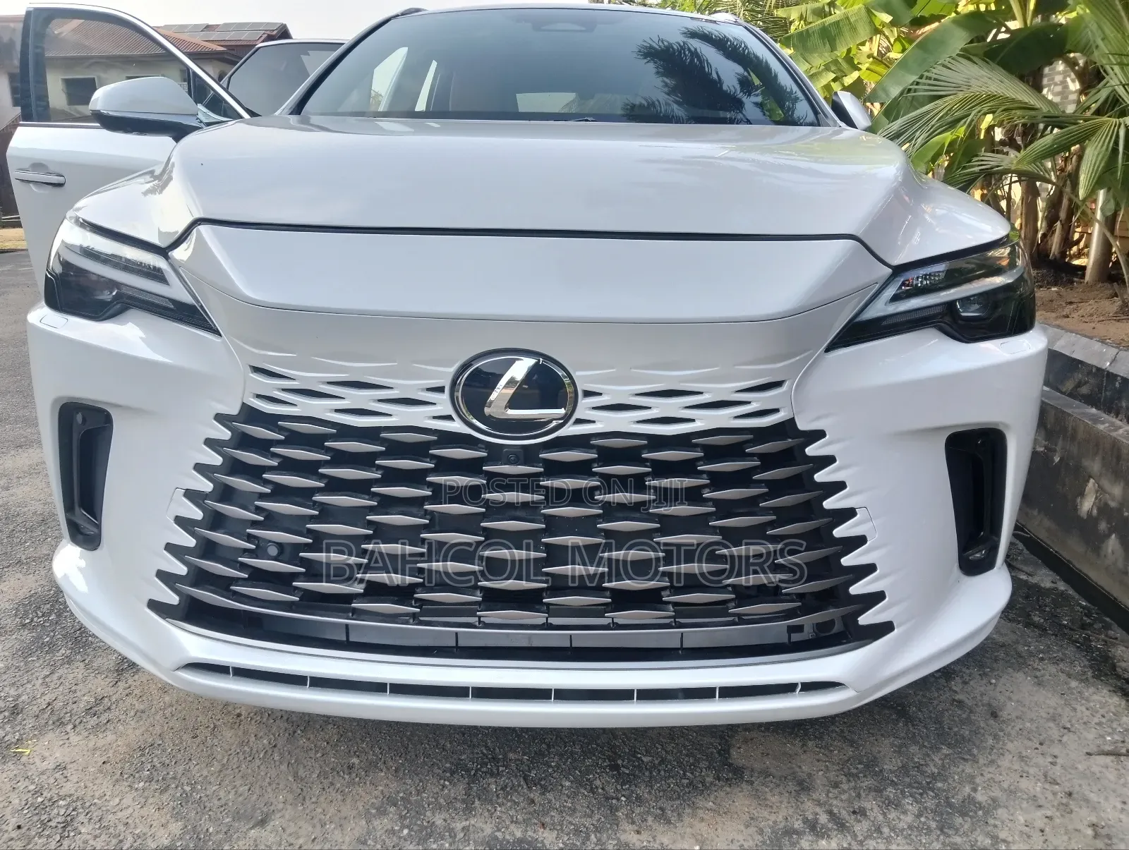 Lexus RX 350 Premium Plus AWD 2024 White