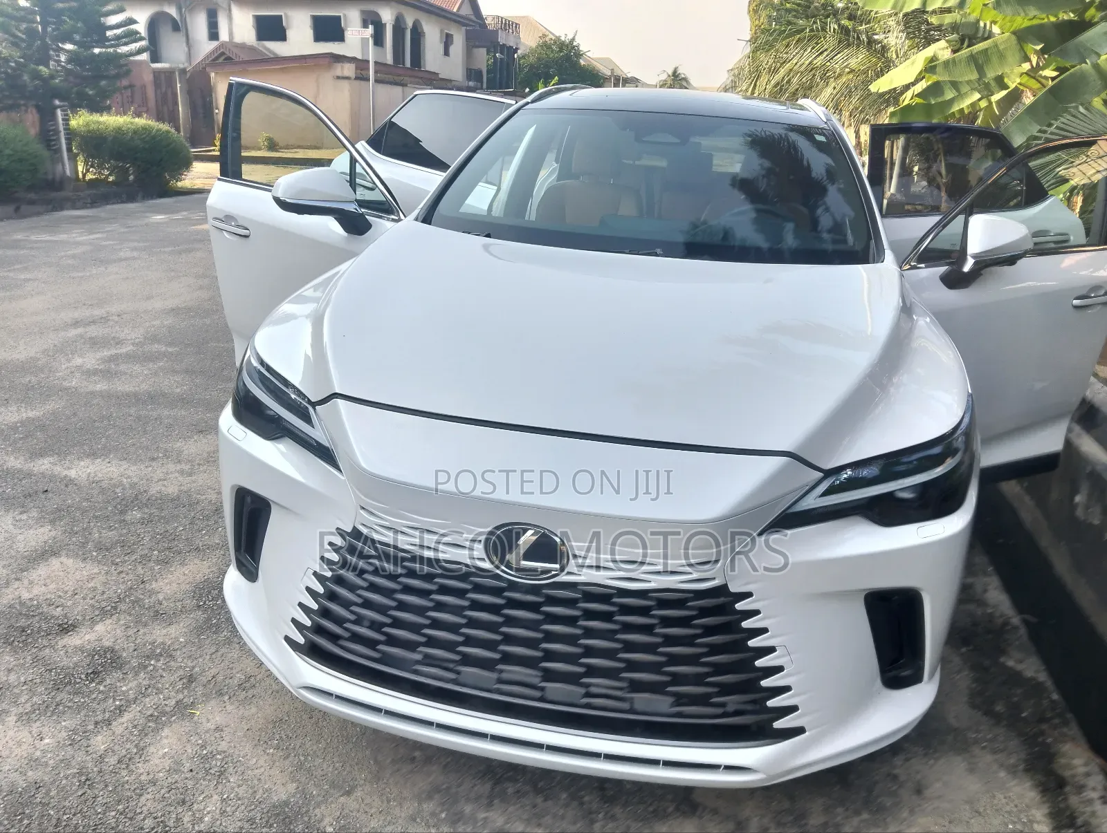 Lexus RX 350 Premium Plus AWD 2024 White