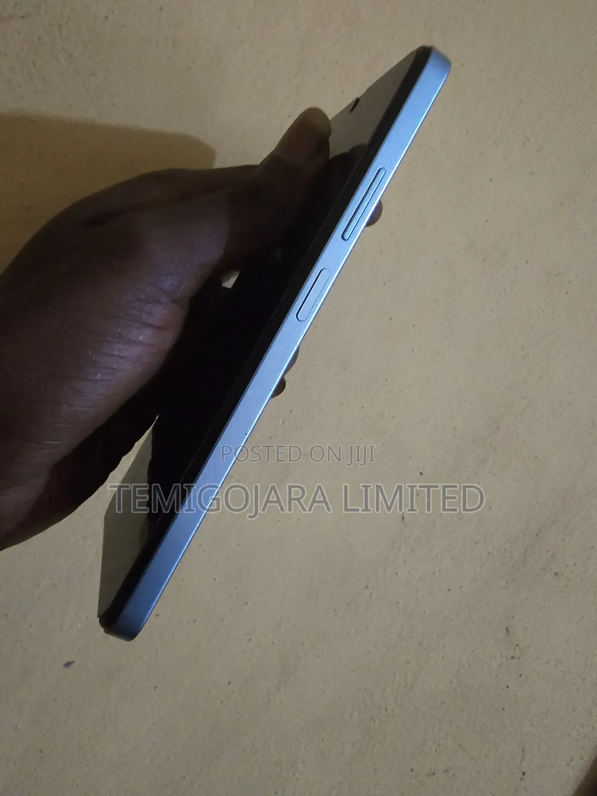 Infinix Smart 8 64 GB Blue