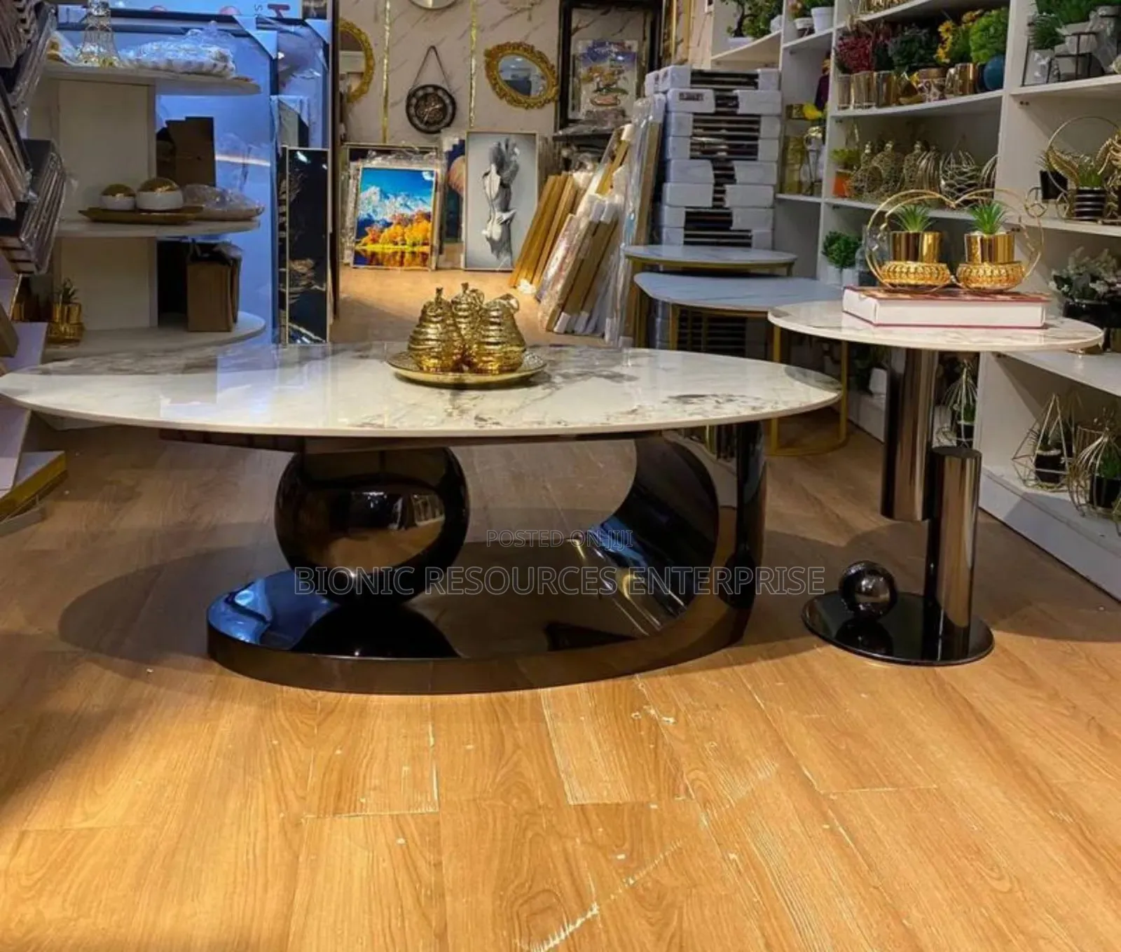 Center Table and Stool