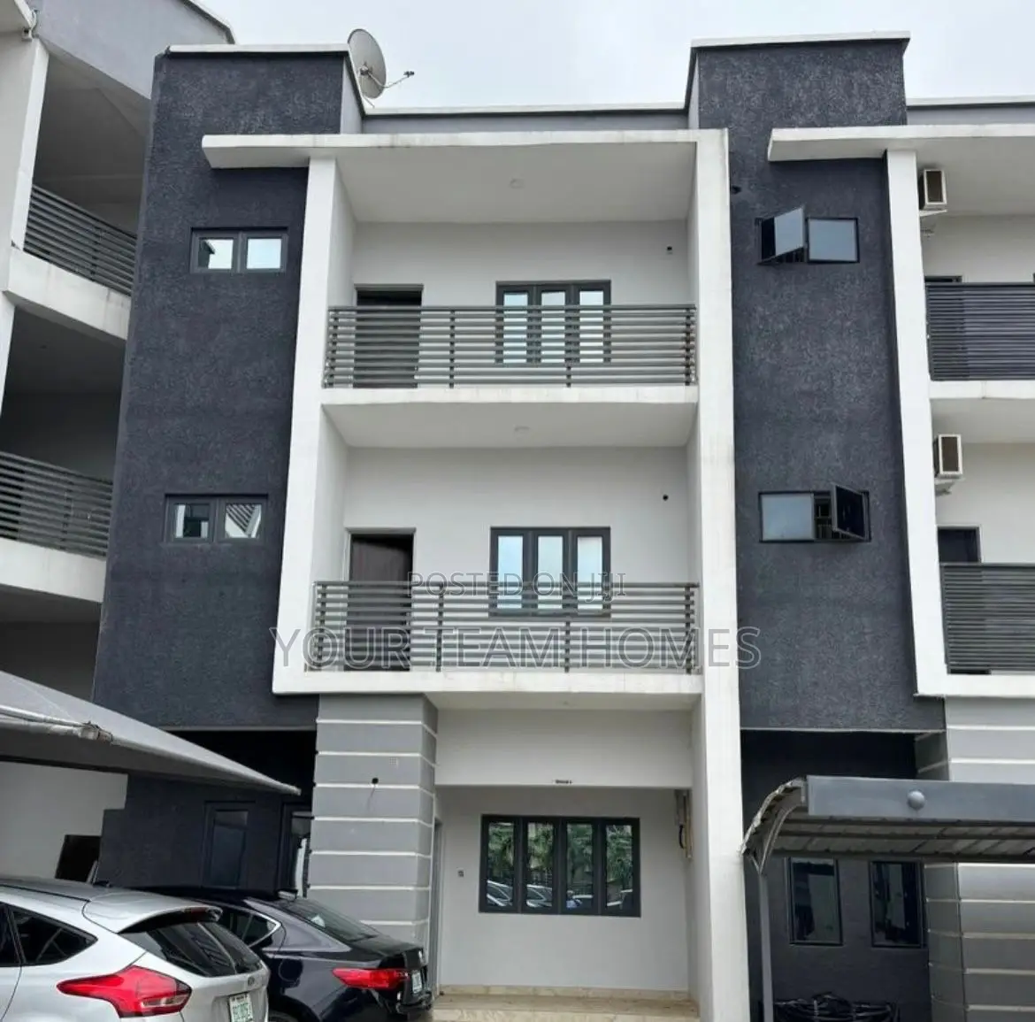 4bdrm Townhouse/Terrace in Life Camp for sale