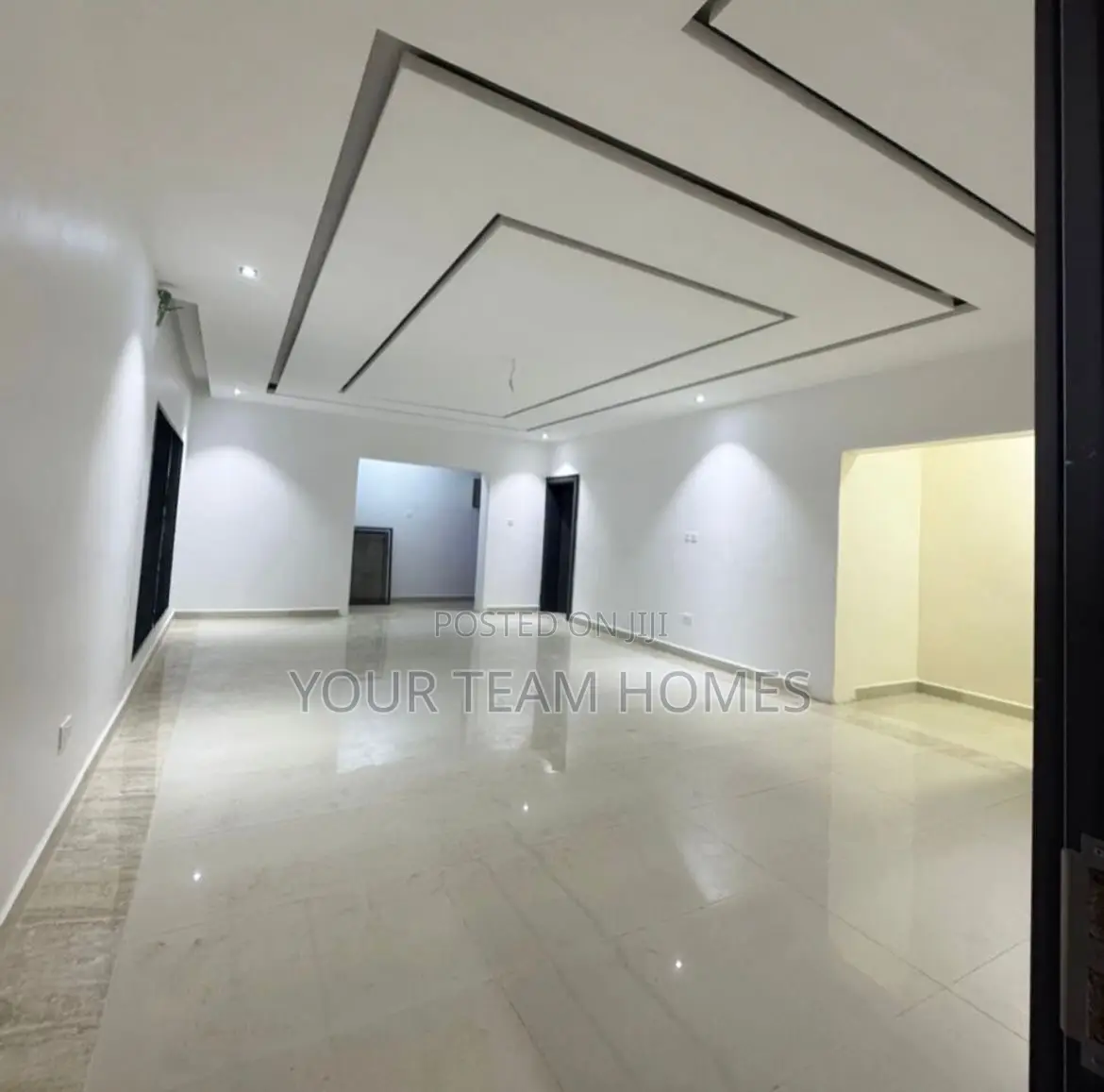 4bdrm Townhouse/Terrace in Life Camp for sale