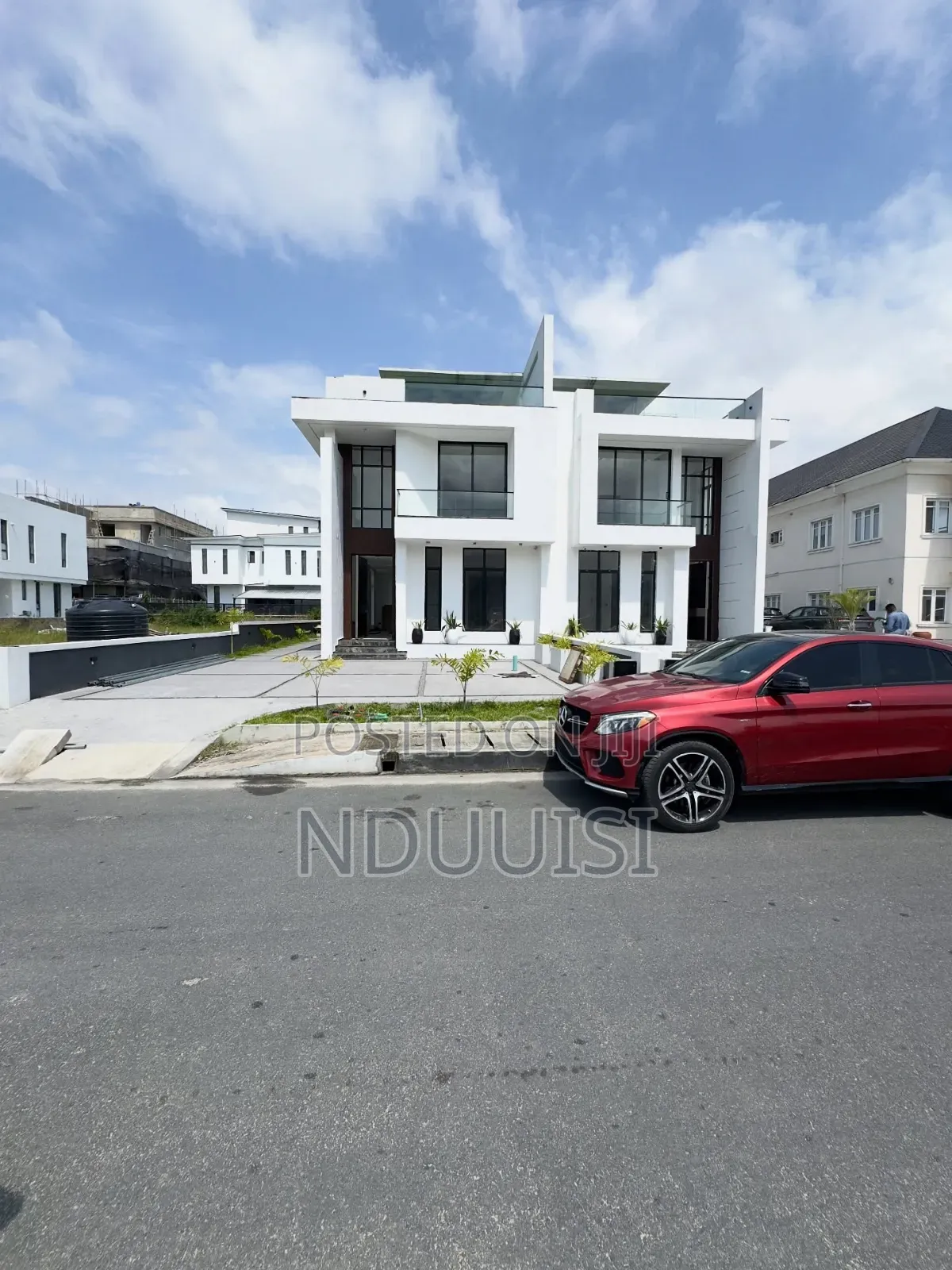 5bdrm Duplex in Cowrie Creek Estate, Lekki Phase 1 for sale
