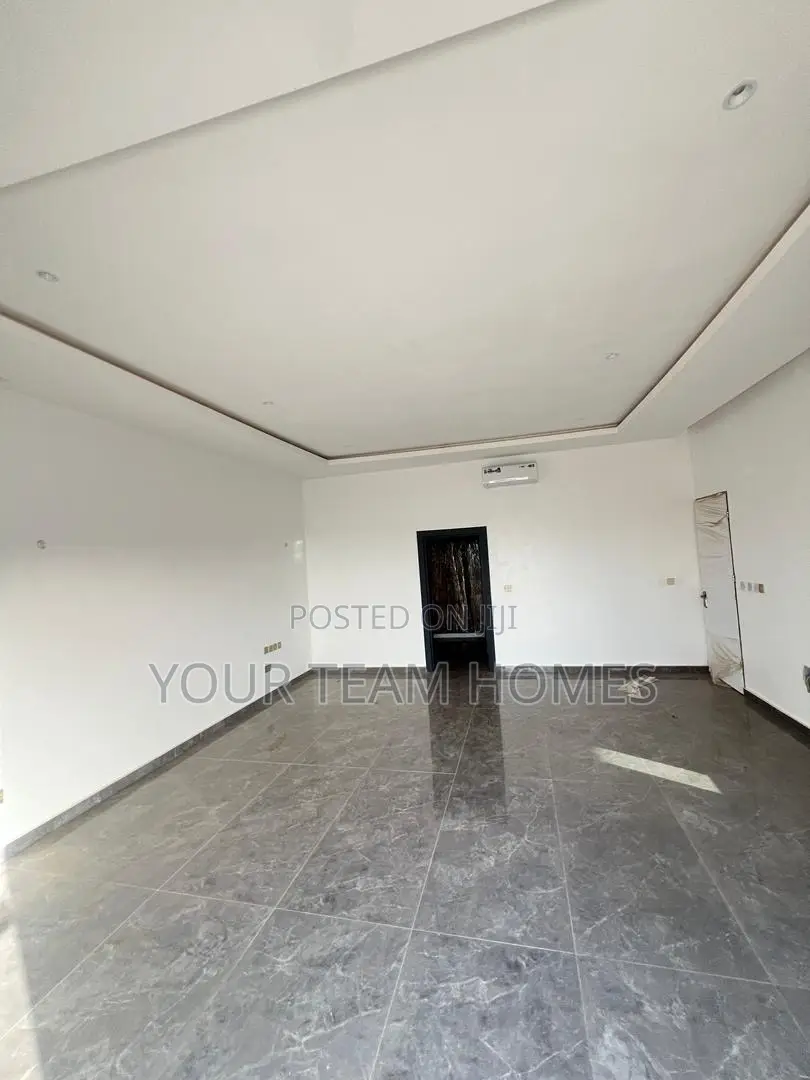 4bdrm Duplex in Guzape for sale