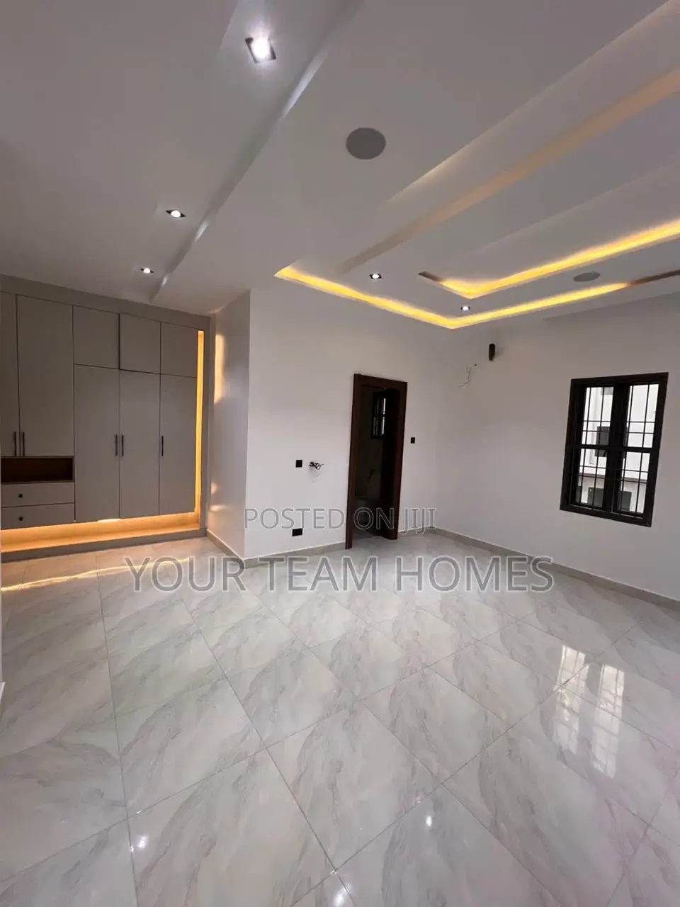 6bdrm Duplex in Guzape for sale